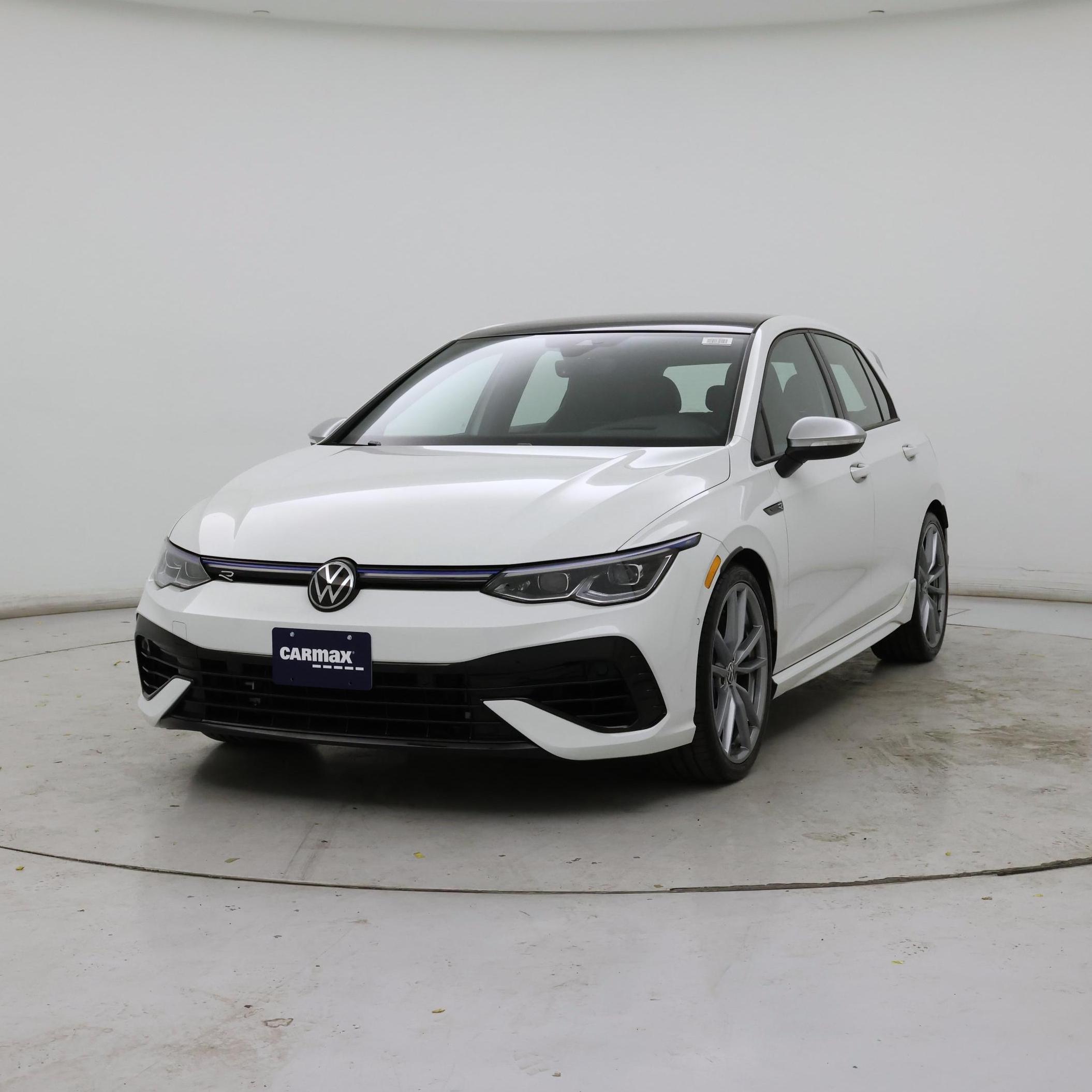 Thumbnail: 2024 Volkswagen Golf - 4