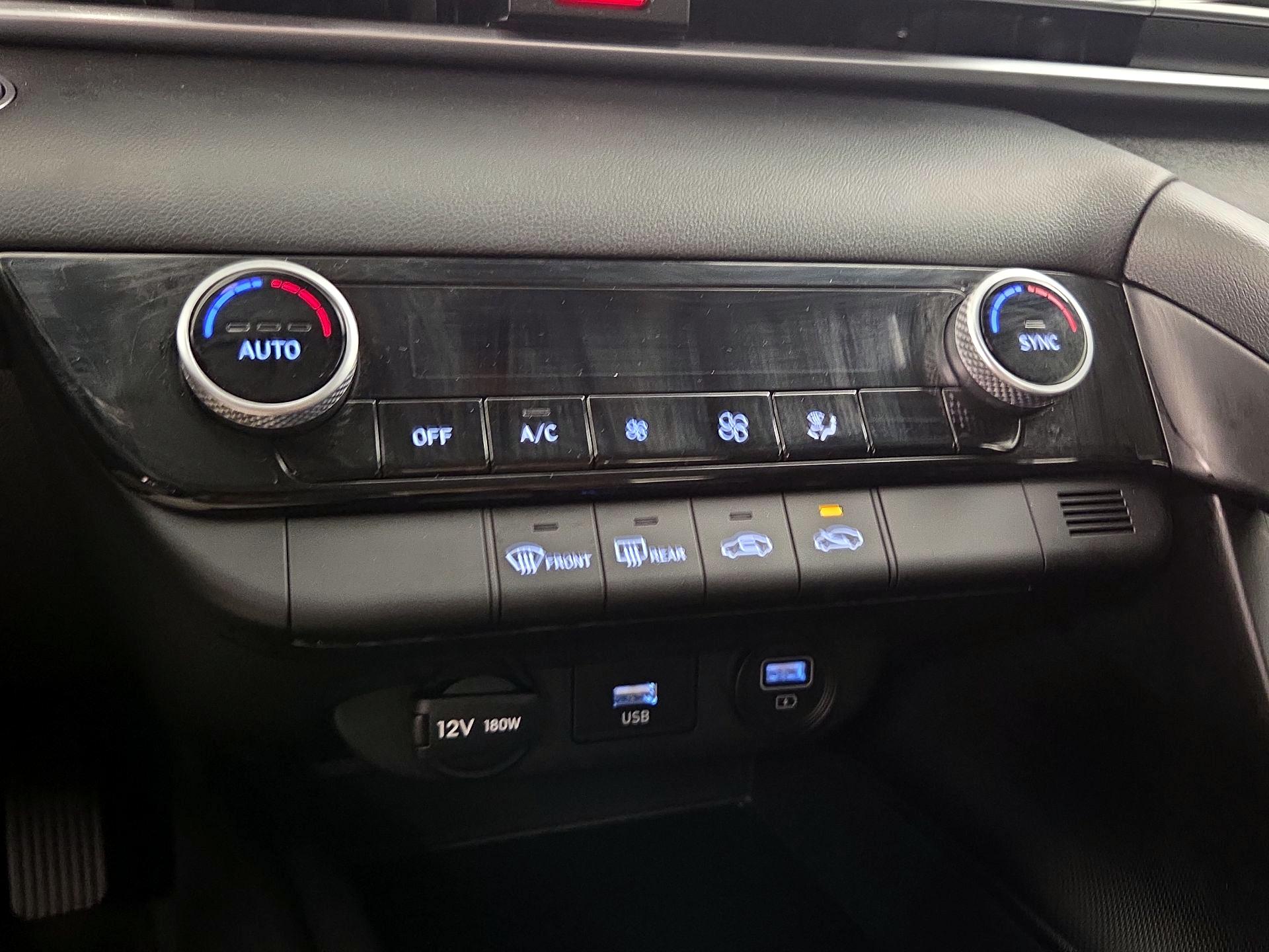 Thumbnail: 2022 Hyundai Elantra - 16