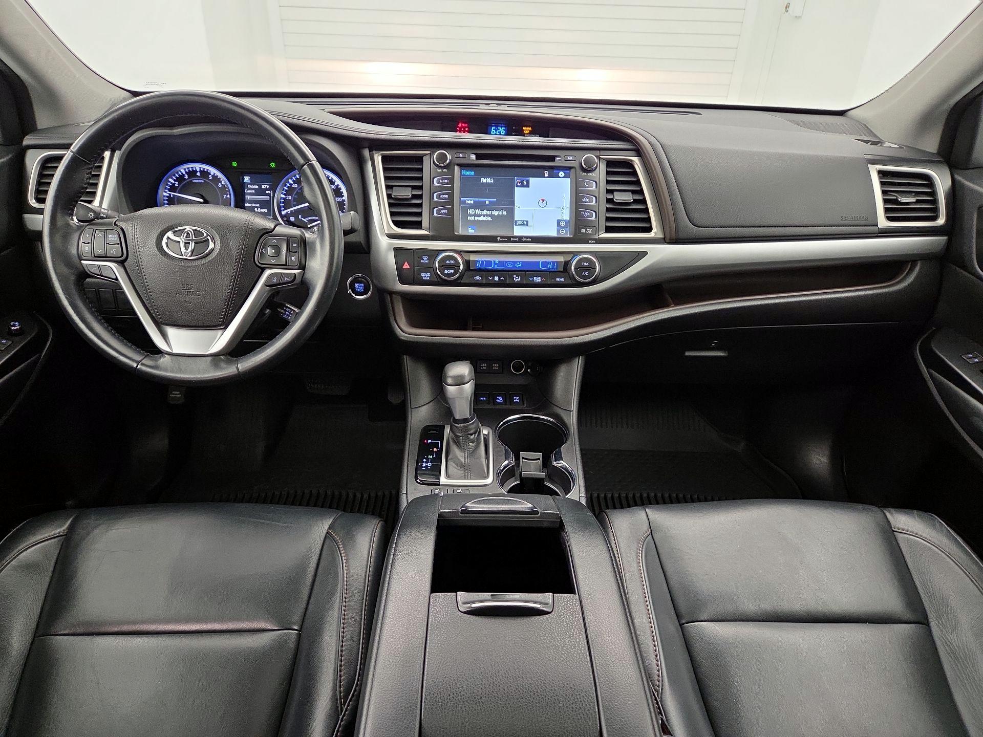 Thumbnail: 2018 Toyota Highlander - 9