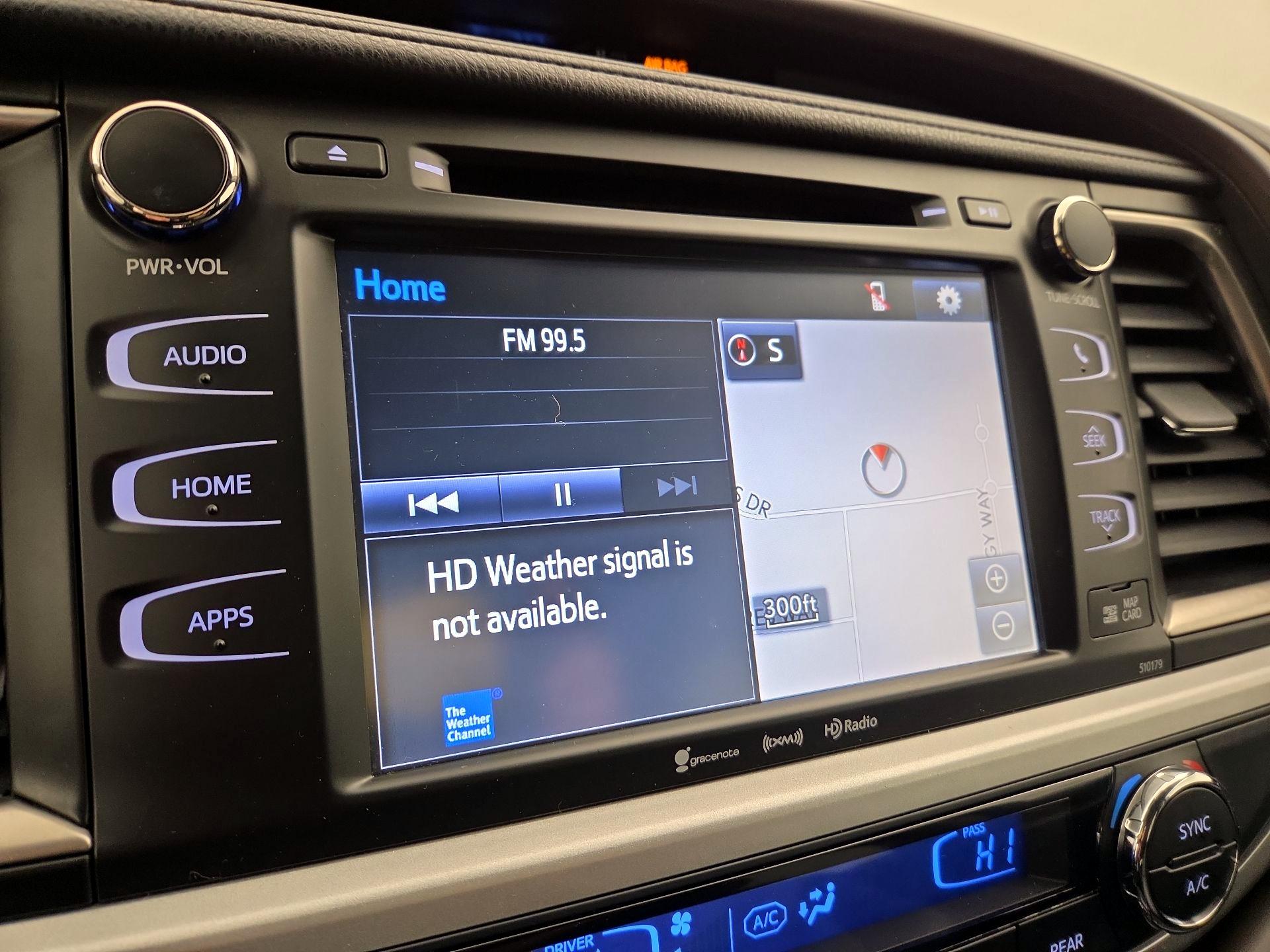 Thumbnail: 2018 Toyota Highlander - 14