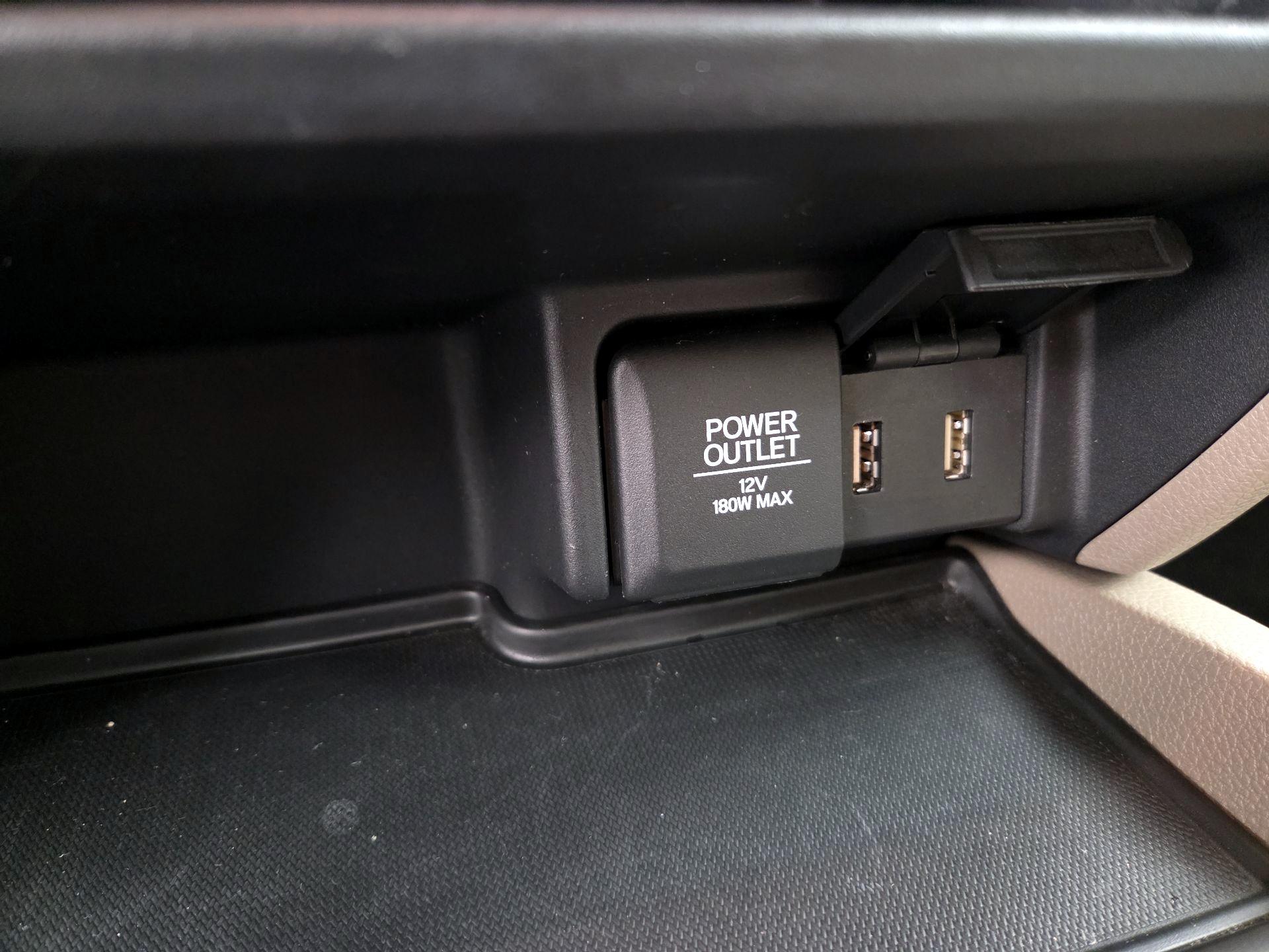 Thumbnail: 2018 Honda Pilot - 18