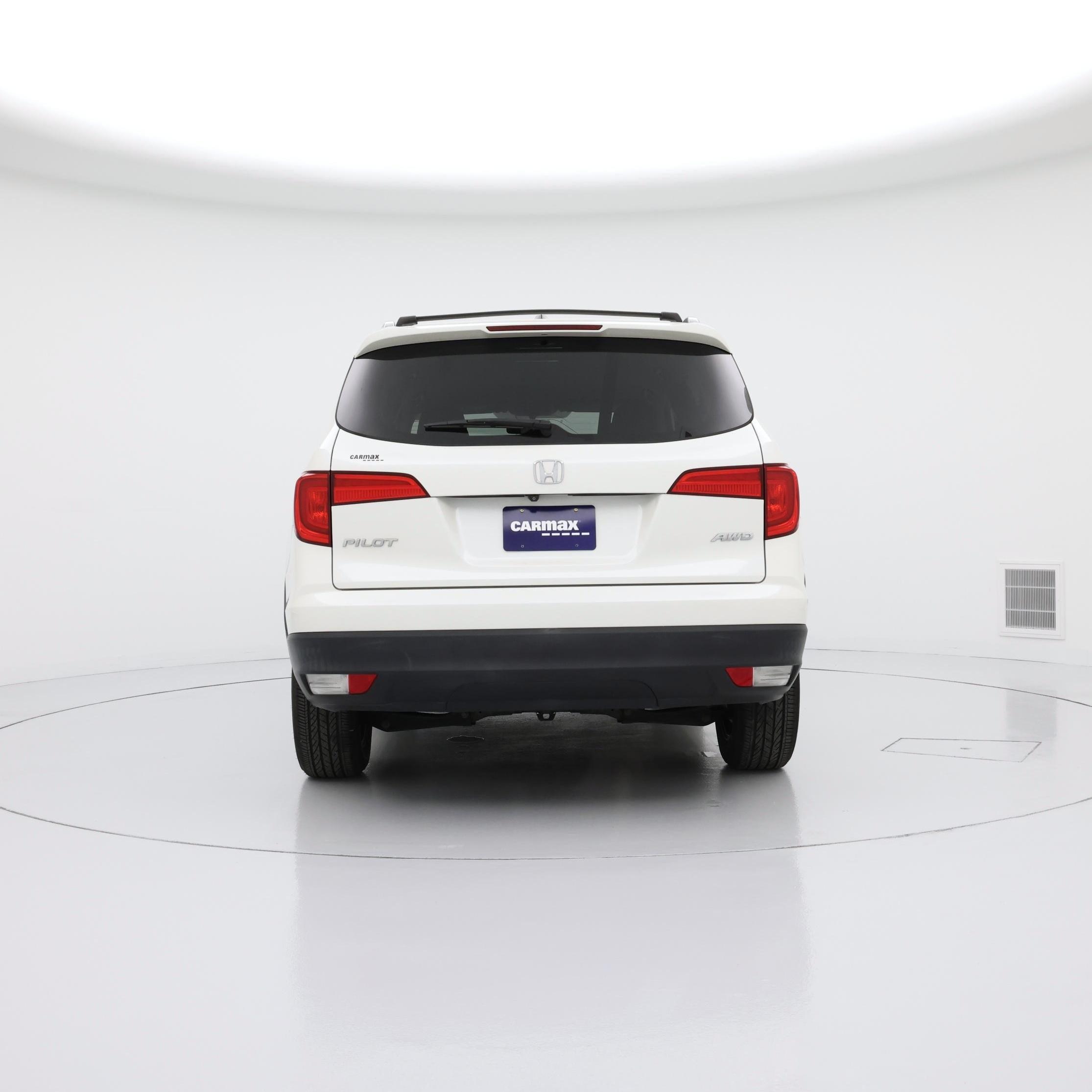 Thumbnail: 2018 Honda Pilot - 6