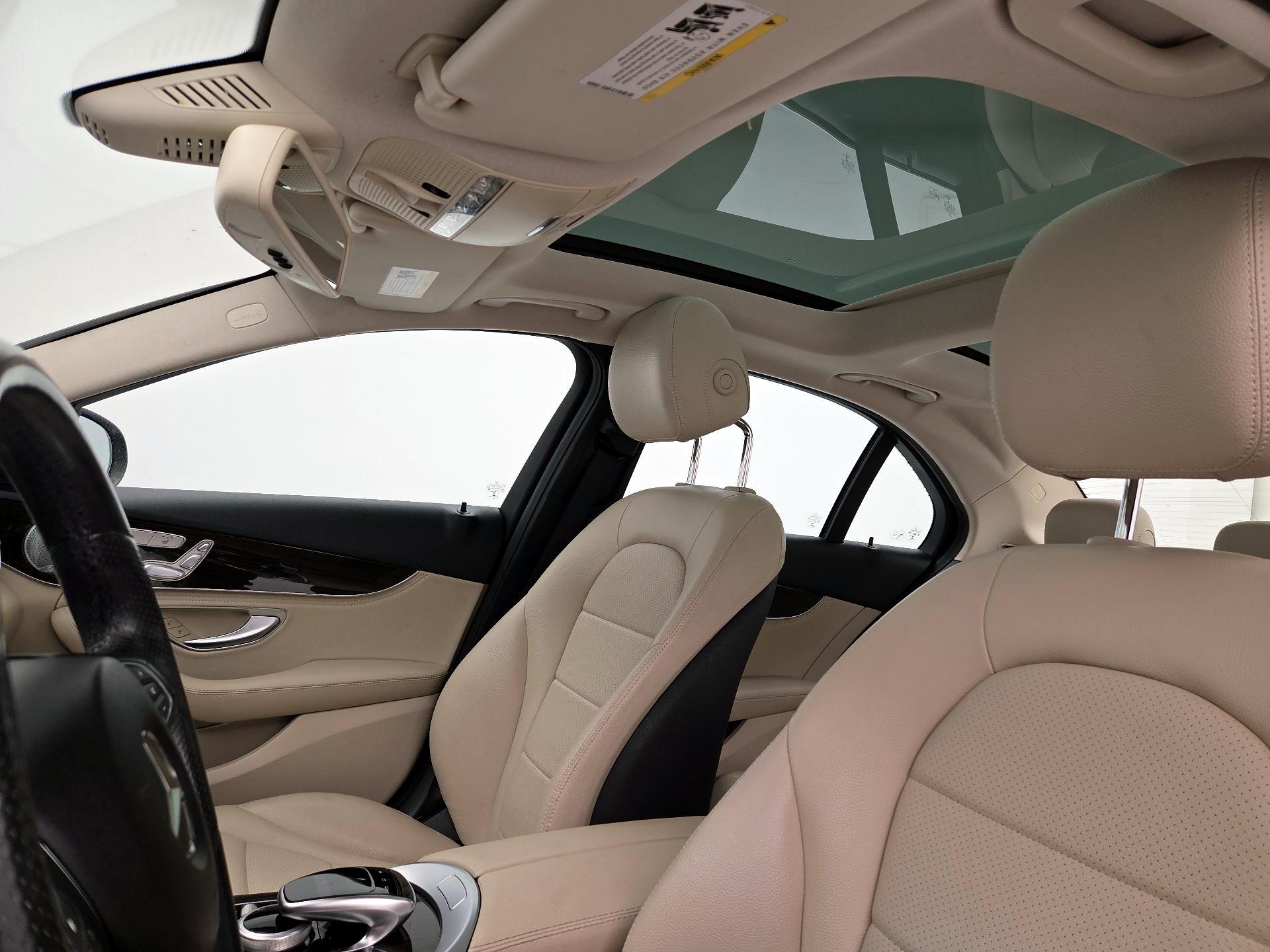 Thumbnail: 2015 Mercedes-Benz C-Class - 20