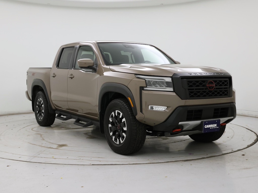 Nissan Frontier PRO-4X Crew Cab 4WD