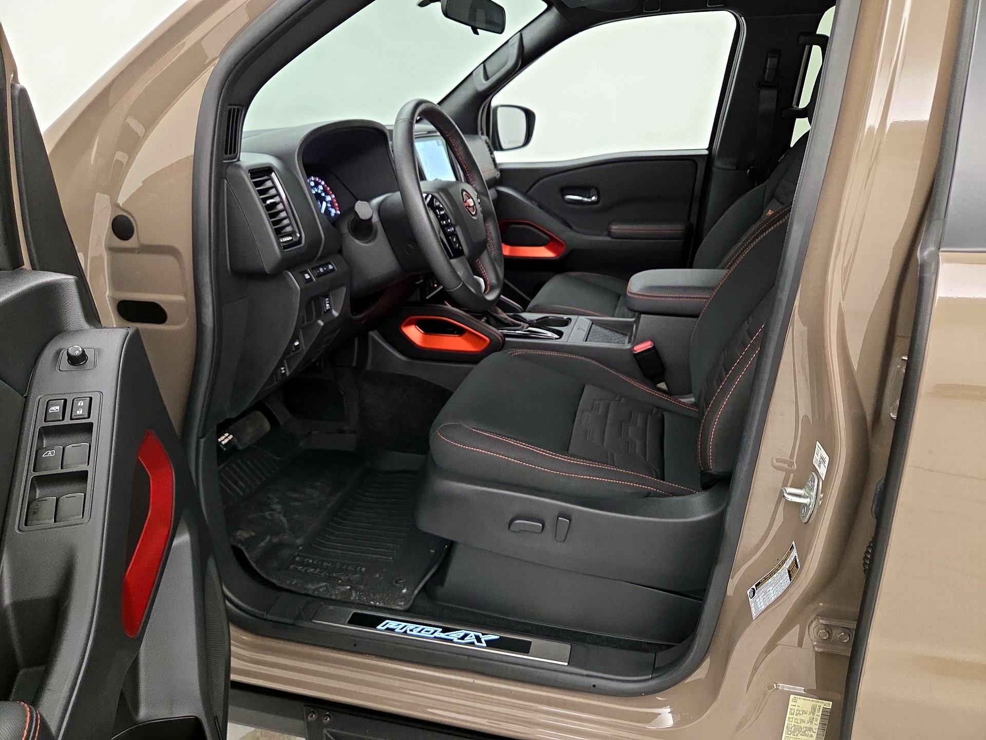 Thumbnail: 2023 Nissan Frontier - 11