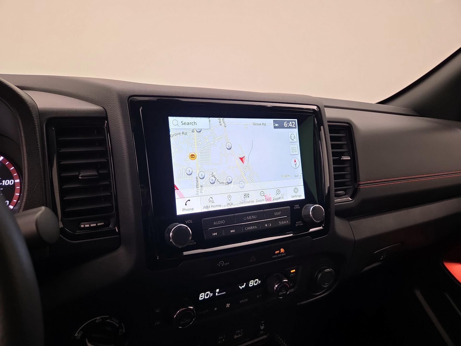 Thumbnail: 2023 Nissan Frontier - 14