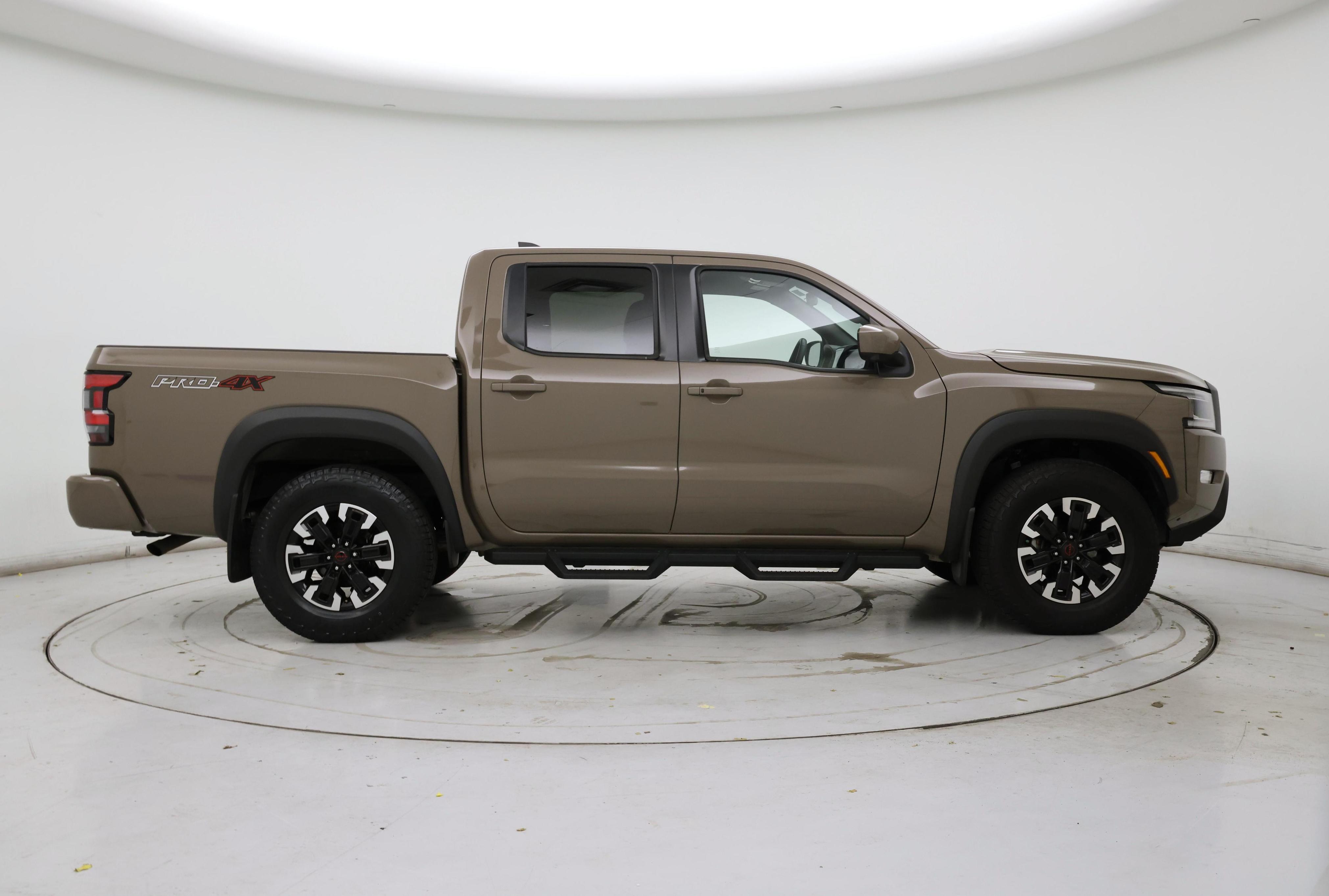 Thumbnail: 2023 Nissan Frontier - 7