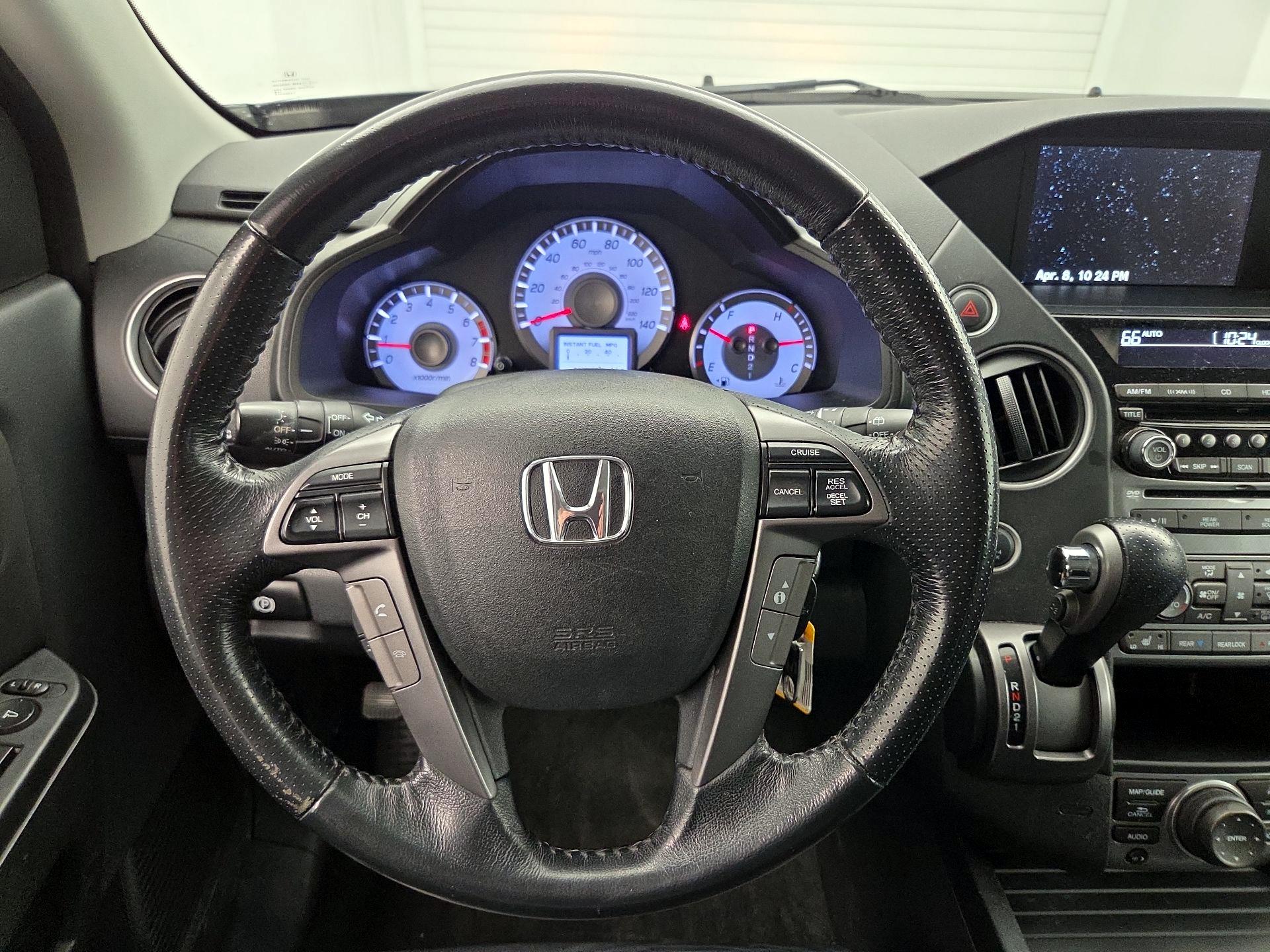 Thumbnail: 2015 Honda Pilot - 10