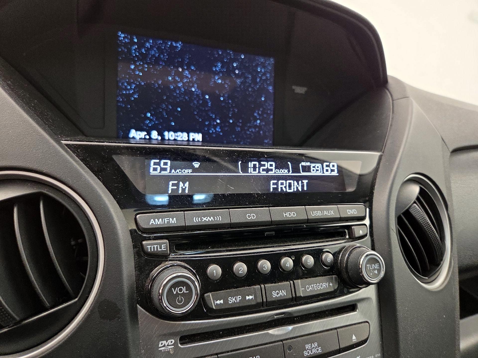 Thumbnail: 2015 Honda Pilot - 15