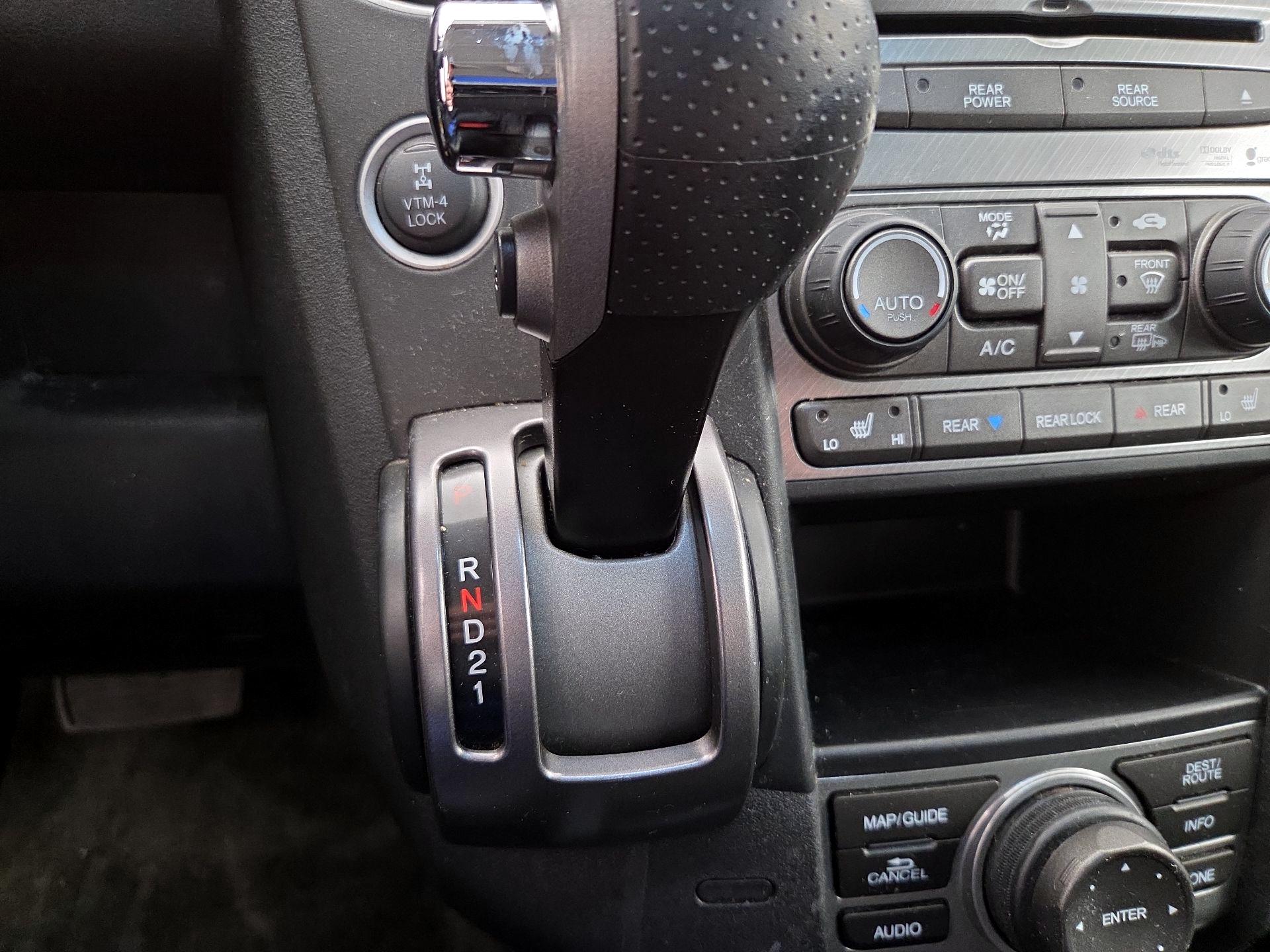 Thumbnail: 2015 Honda Pilot - 17