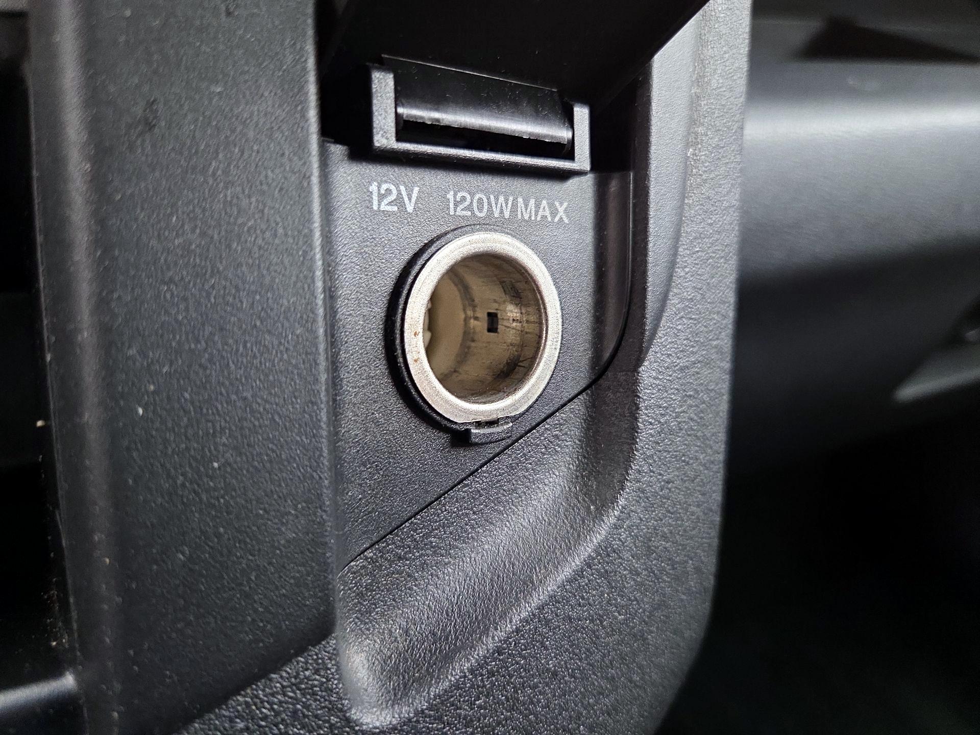 Thumbnail: 2015 Honda Pilot - 18