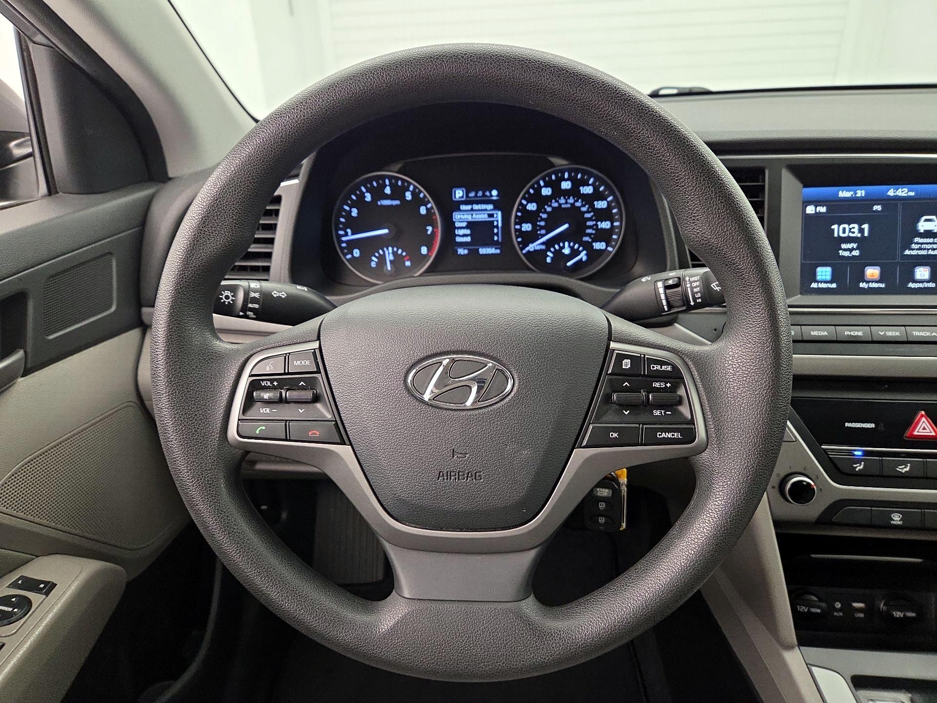 Thumbnail: 2018 Hyundai Elantra - 10