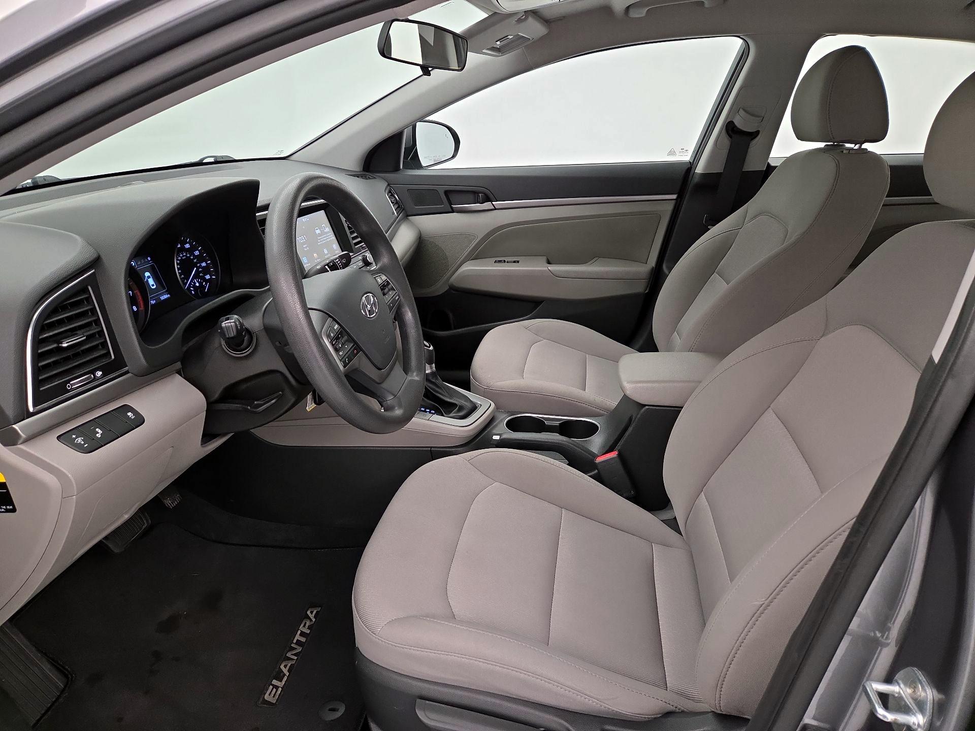 Thumbnail: 2018 Hyundai Elantra - 11