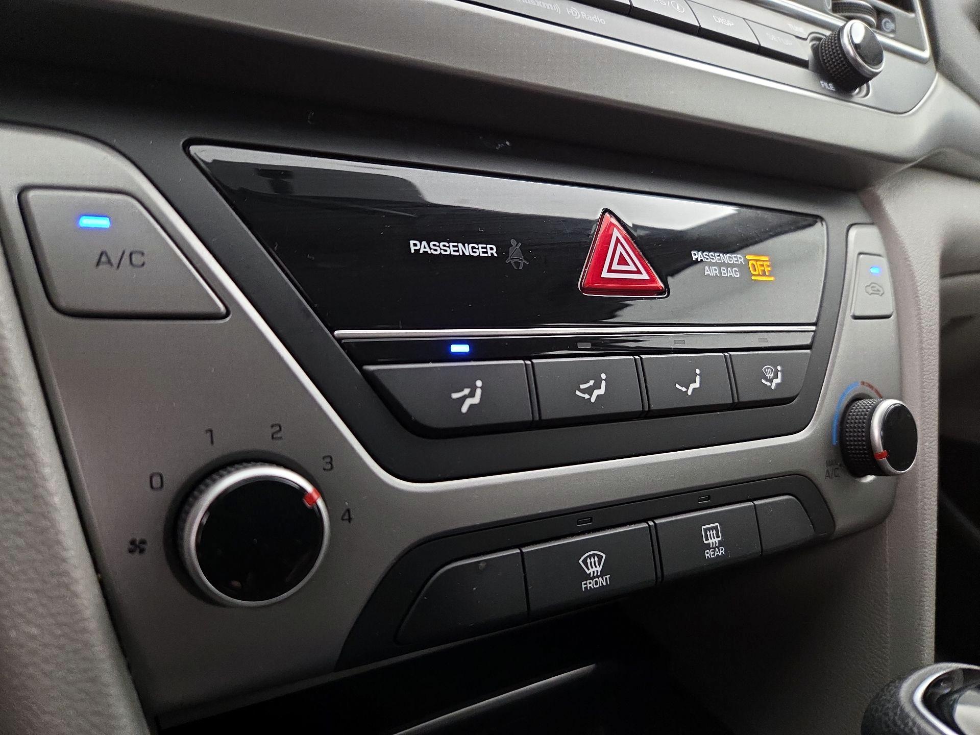 Thumbnail: 2018 Hyundai Elantra - 16