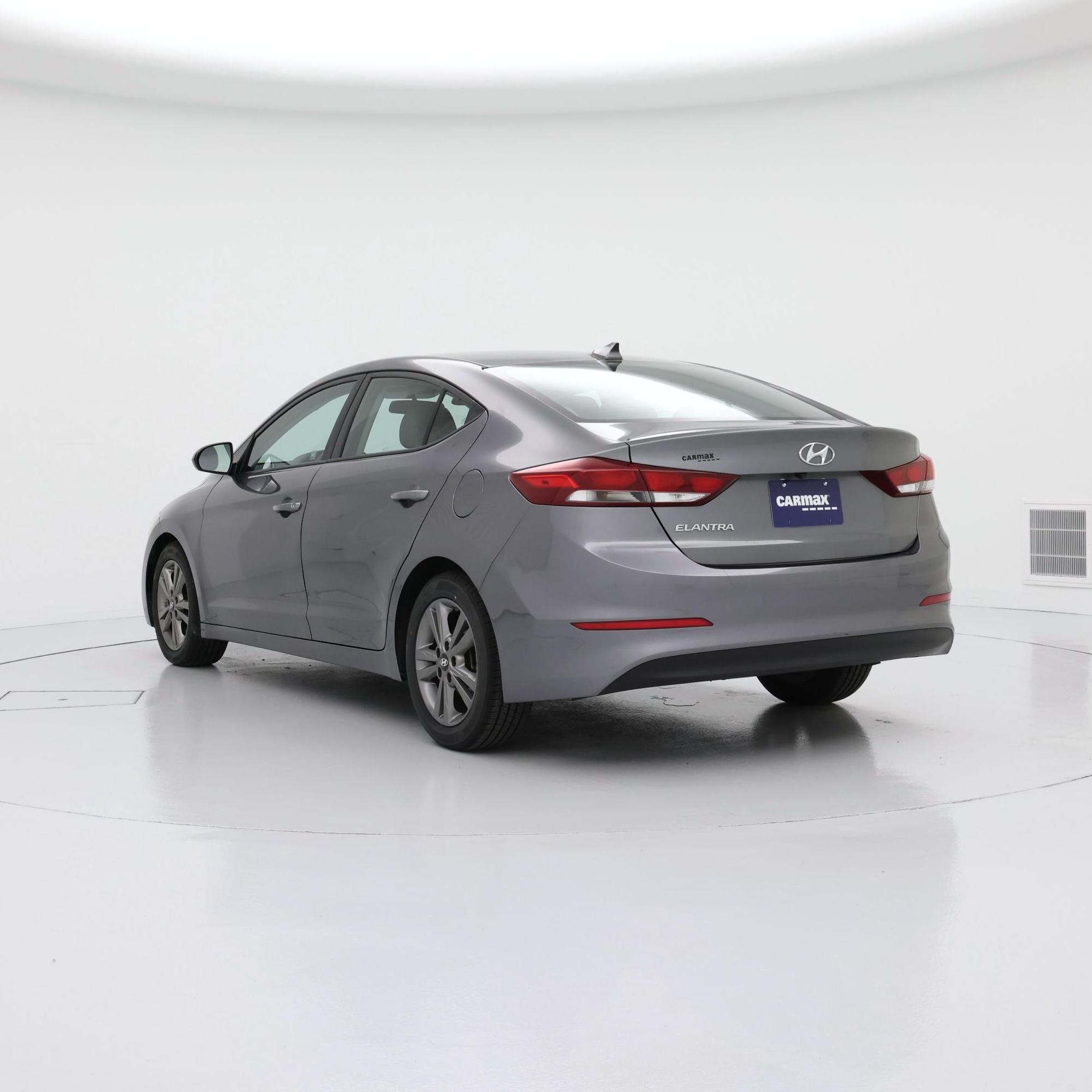 Thumbnail: 2018 Hyundai Elantra - 2