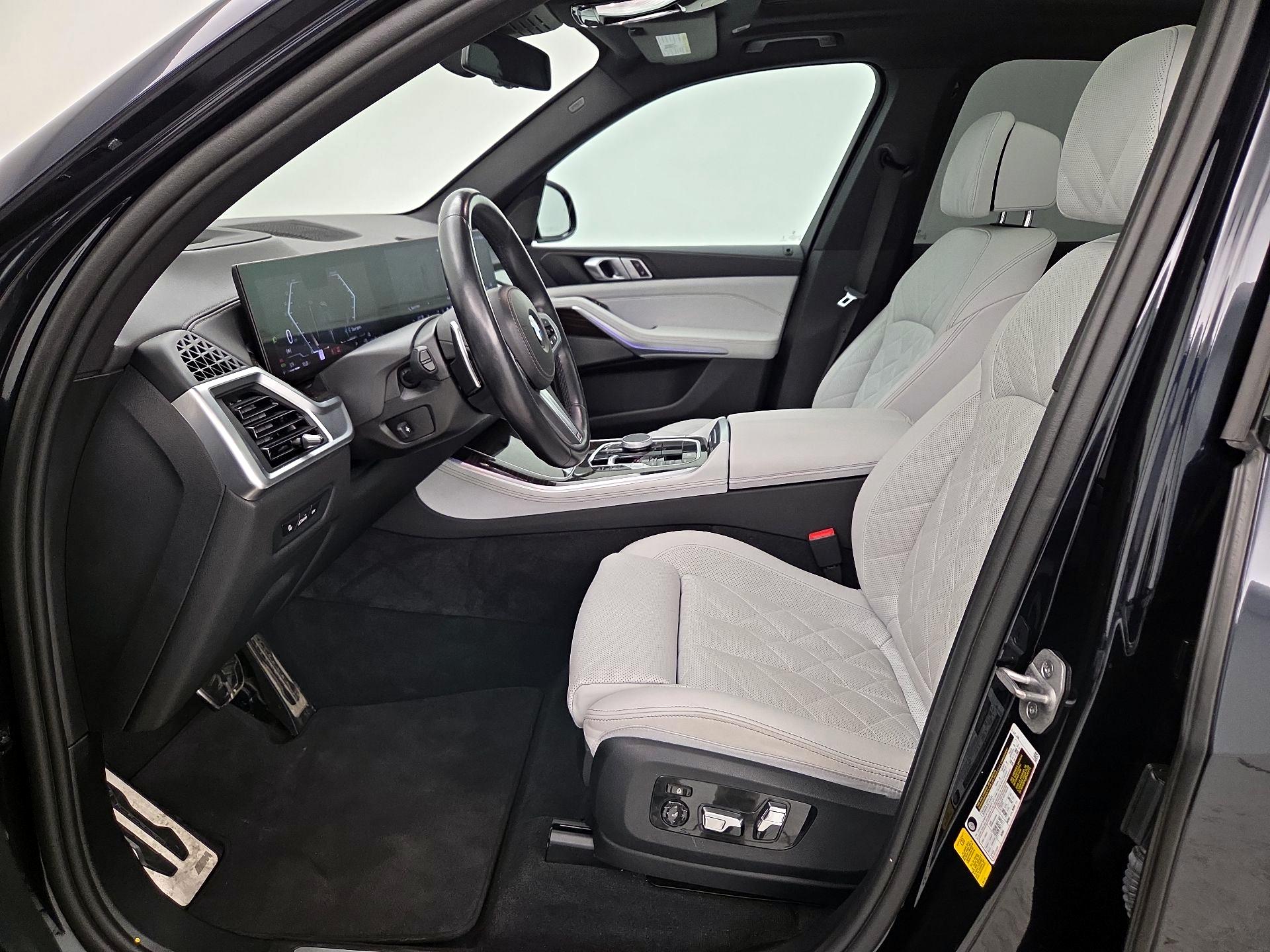 Thumbnail: 2024 BMW X5 - 9