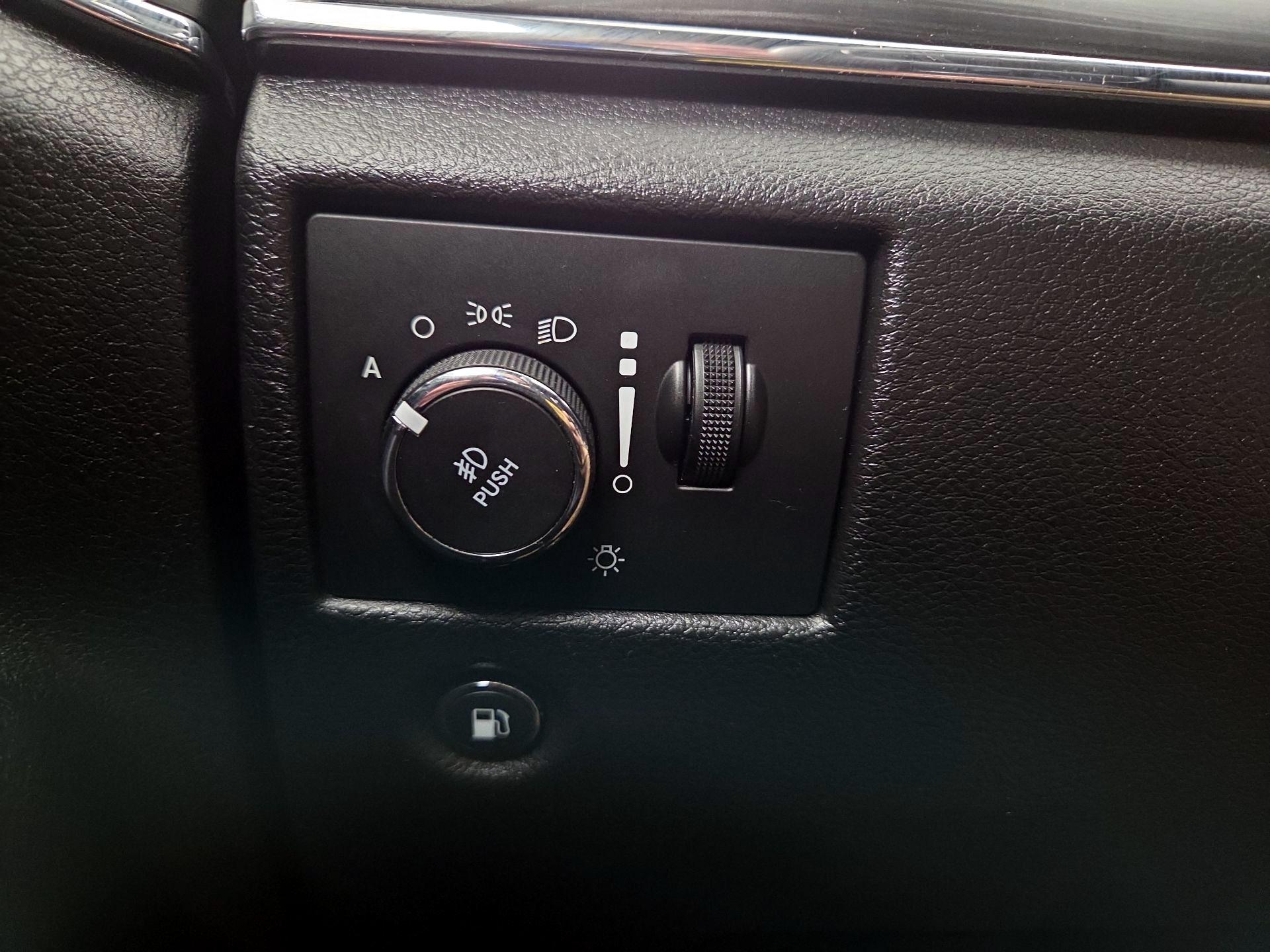 Thumbnail: 2021 Jeep Grand Cherokee - 13