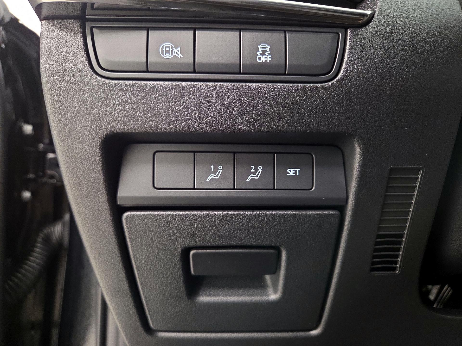 Thumbnail: 2024 Mazda Mazda3 - 13