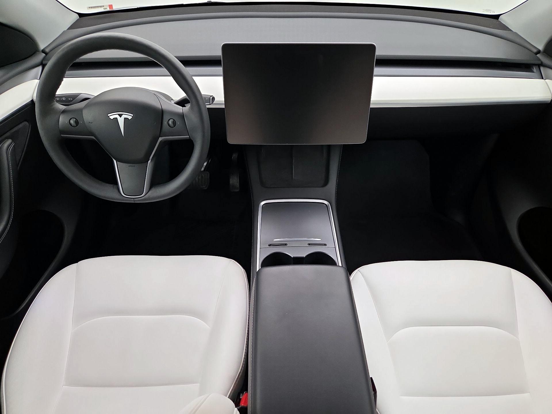 Thumbnail: 2023 Tesla Model Y - 9