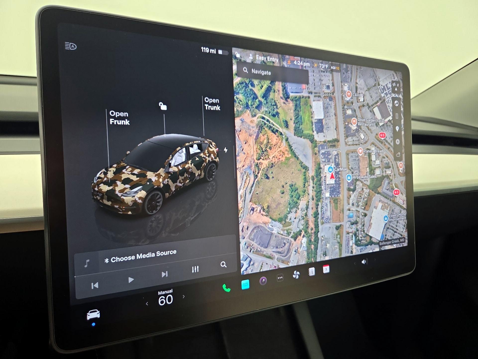 Thumbnail: 2023 Tesla Model Y - 15