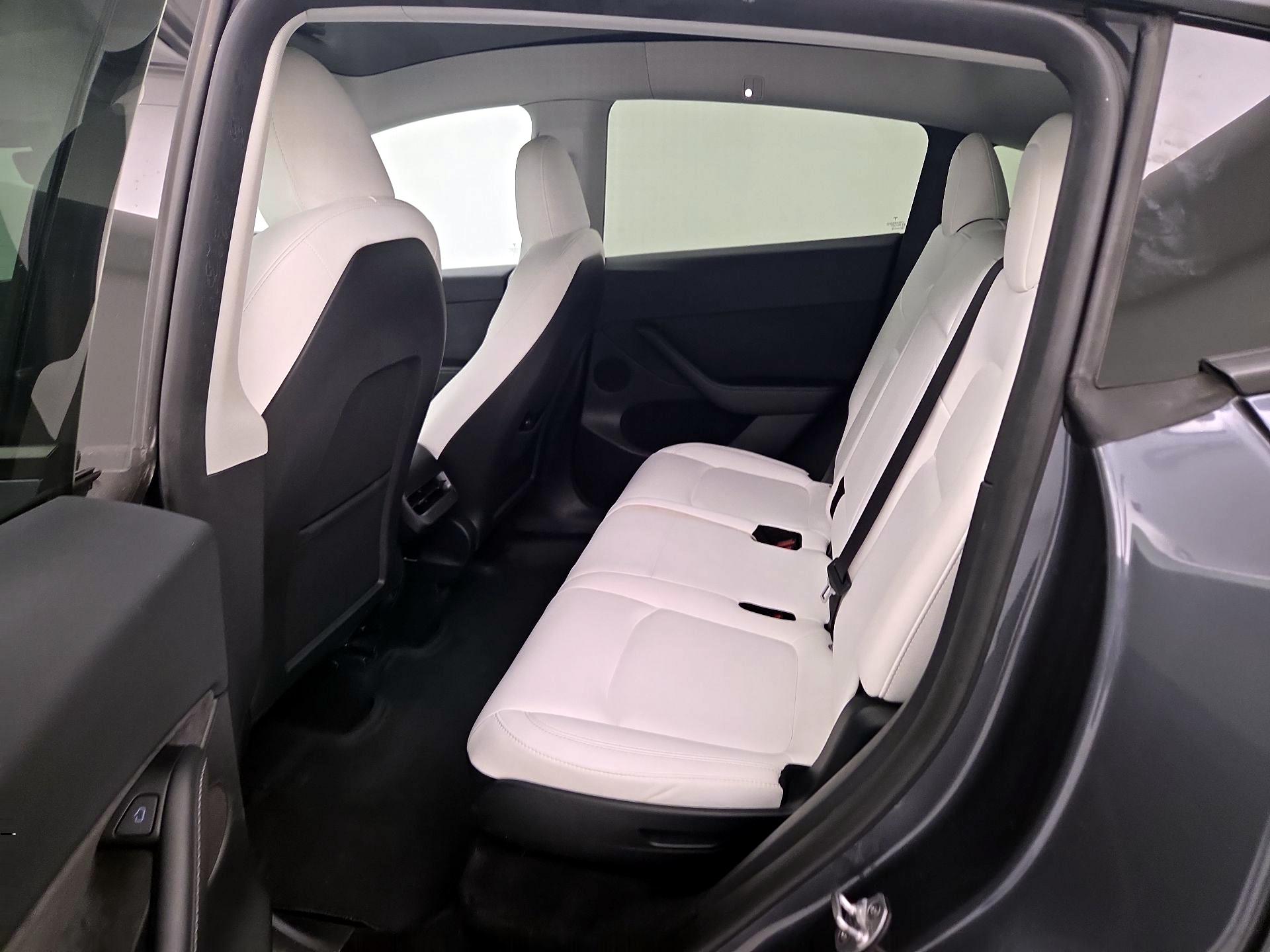 Thumbnail: 2023 Tesla Model Y - 19