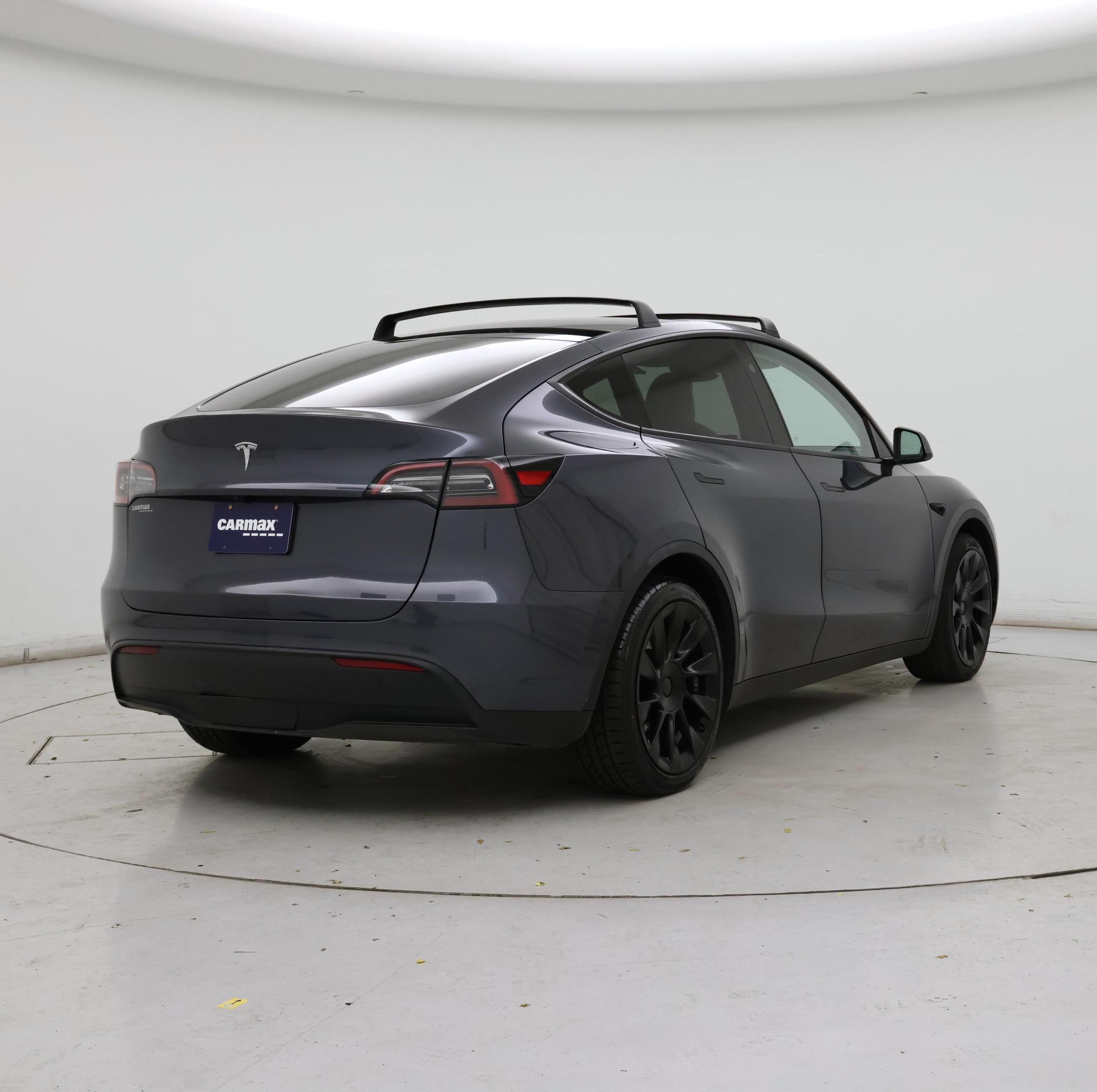 Thumbnail: 2023 Tesla Model Y - 8