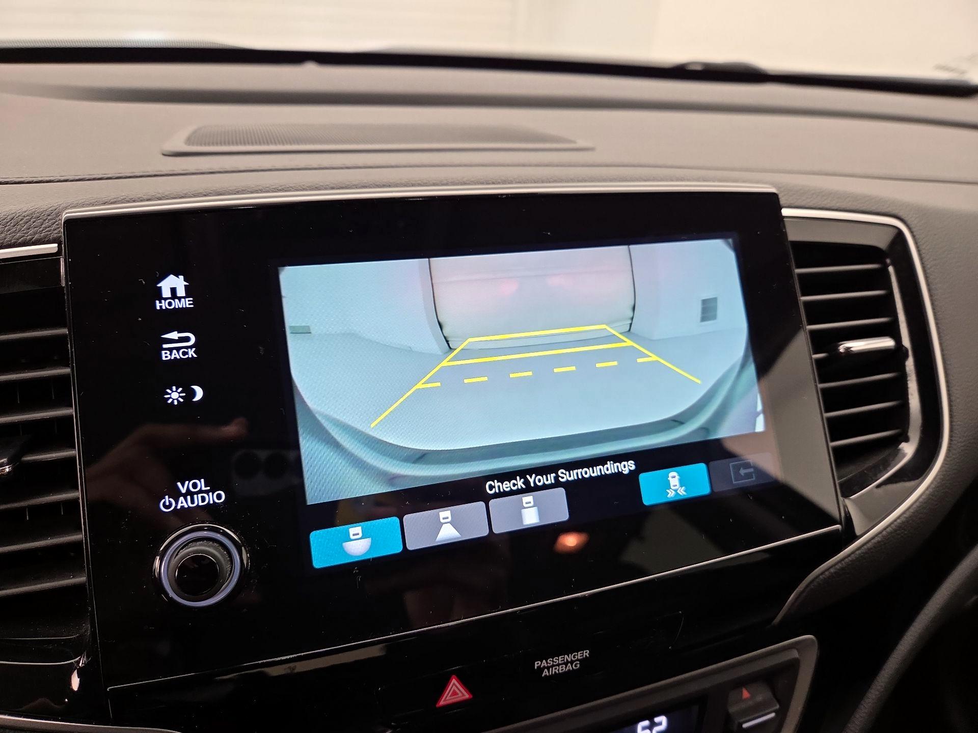 Thumbnail: 2019 Honda Pilot - 15