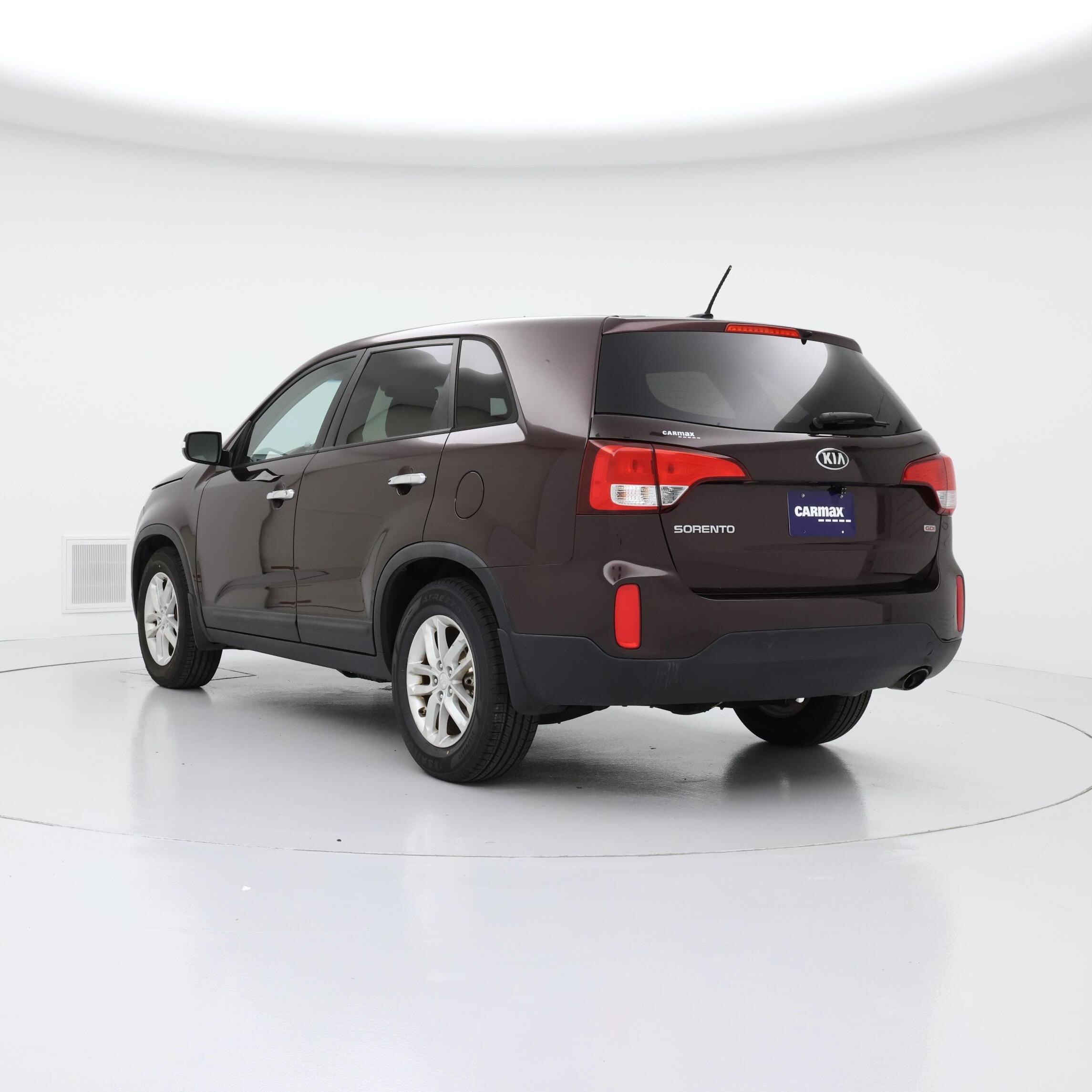 Thumbnail: 2015 Kia Sorento - 2