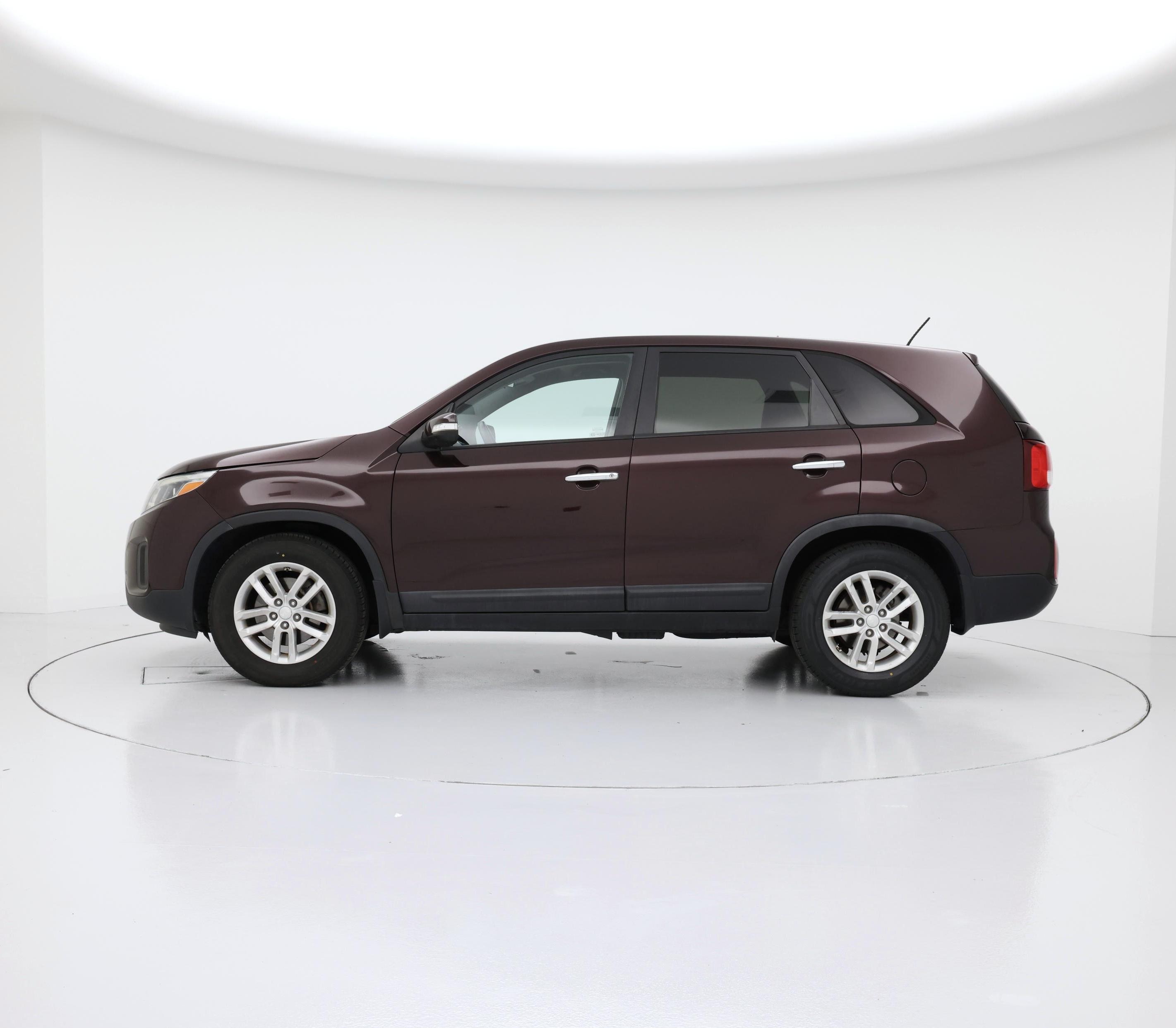 Thumbnail: 2015 Kia Sorento - 3