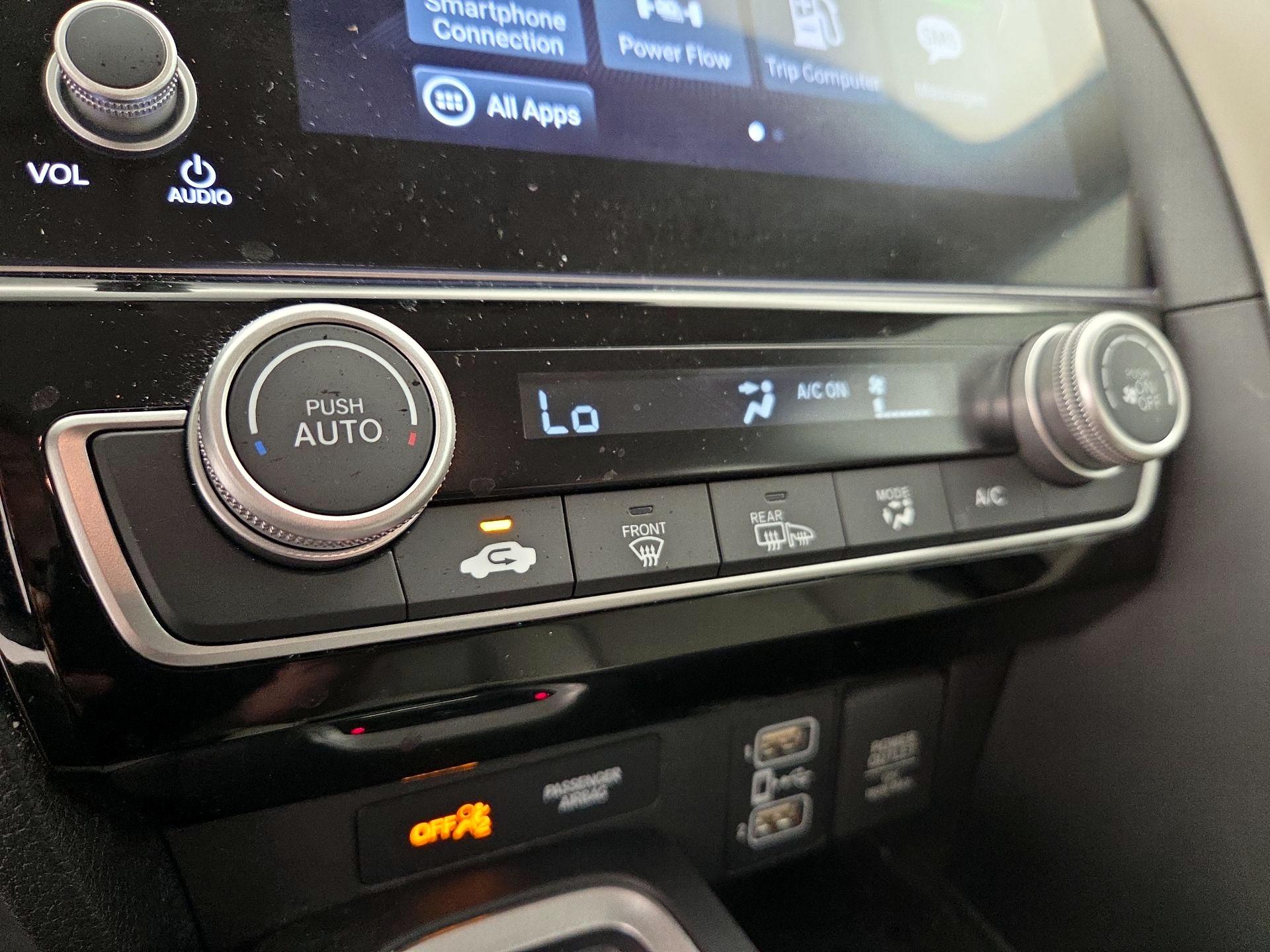 Thumbnail: 2019 Honda Insight - 16