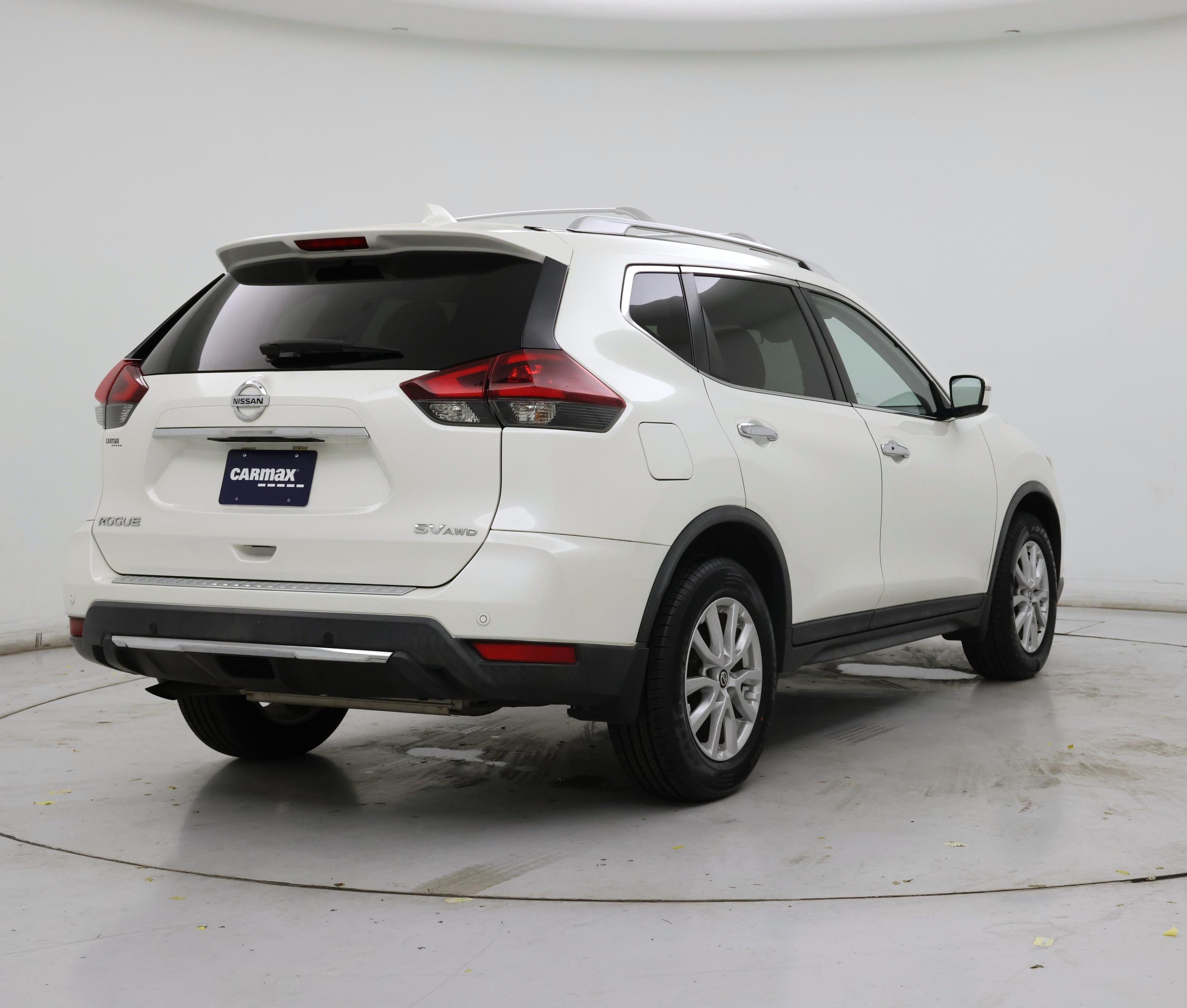 Thumbnail: 2020 Nissan Rogue - 8