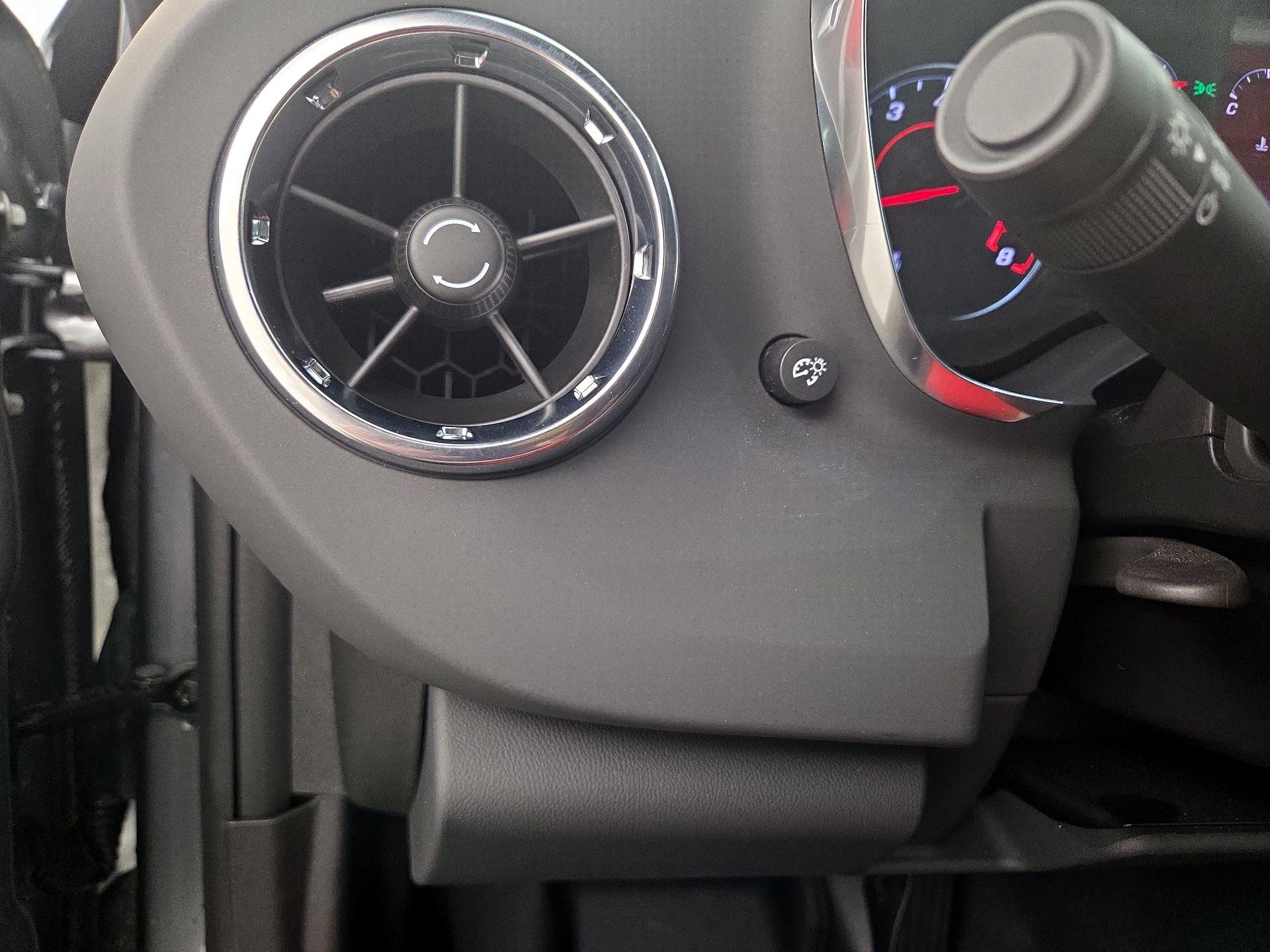 Thumbnail: 2023 Chevrolet Camaro - 13