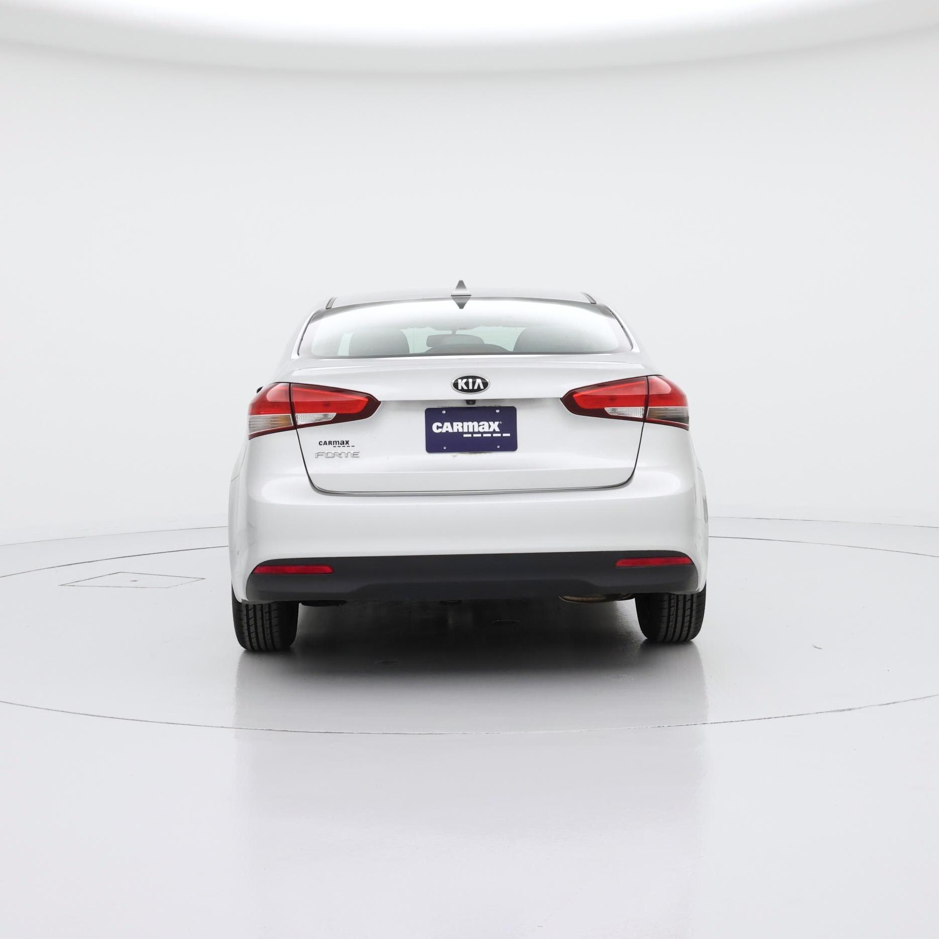 Thumbnail: 2018 Kia Forte - 6