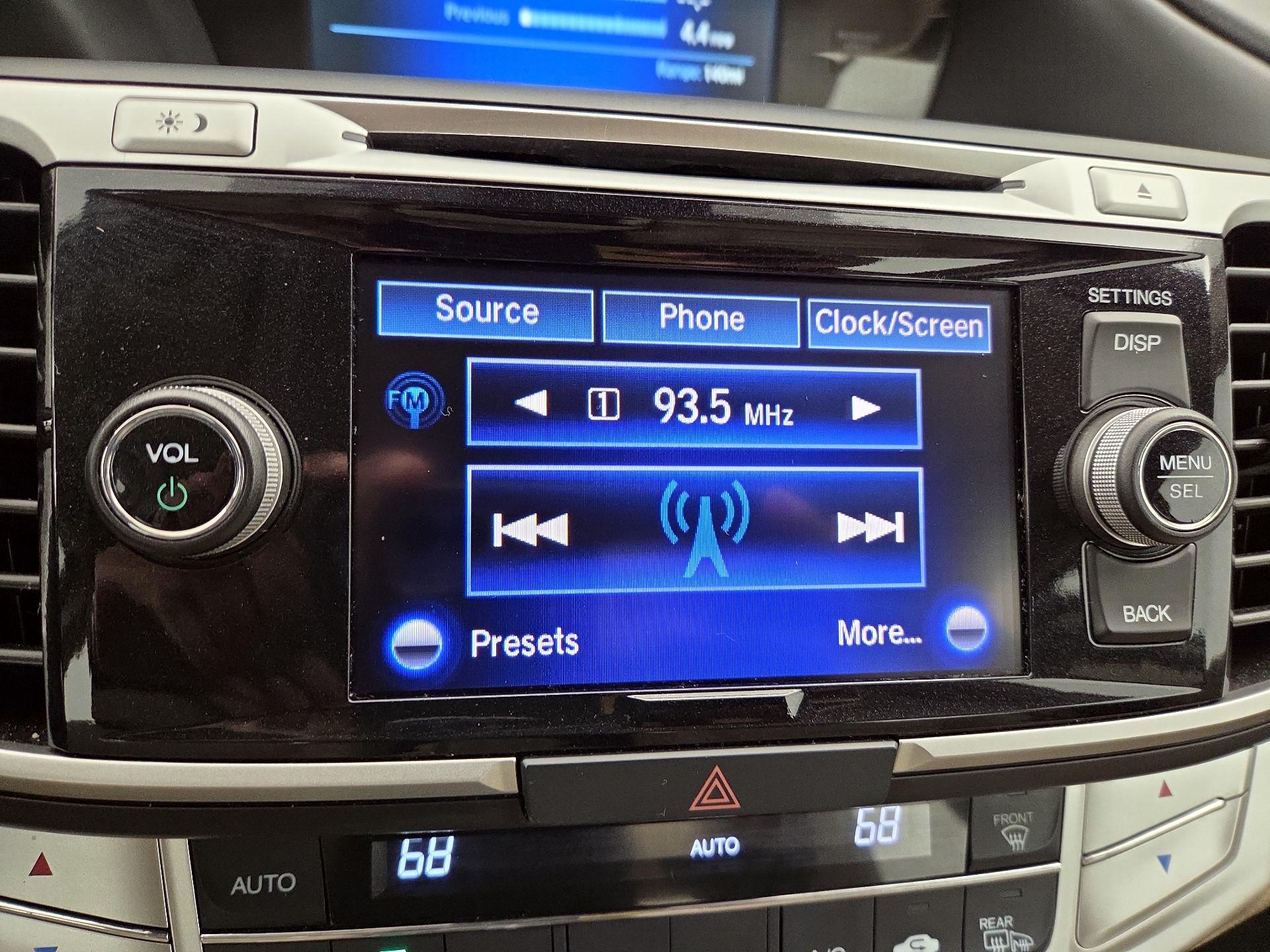 Thumbnail: 2014 Honda Accord - 15