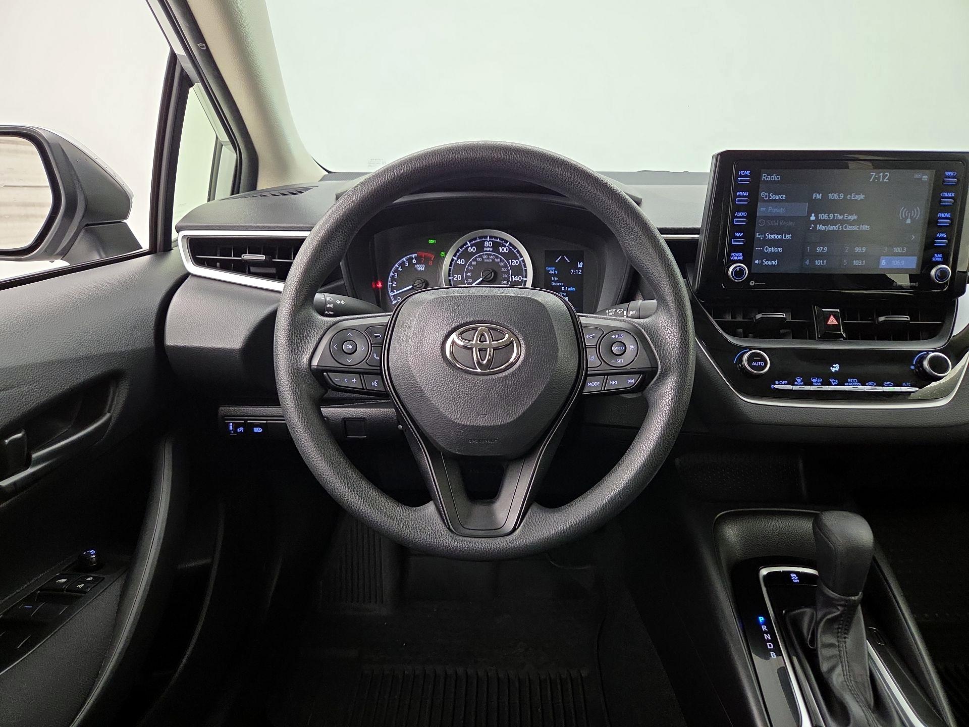 Thumbnail: 2022 Toyota Corolla - 10