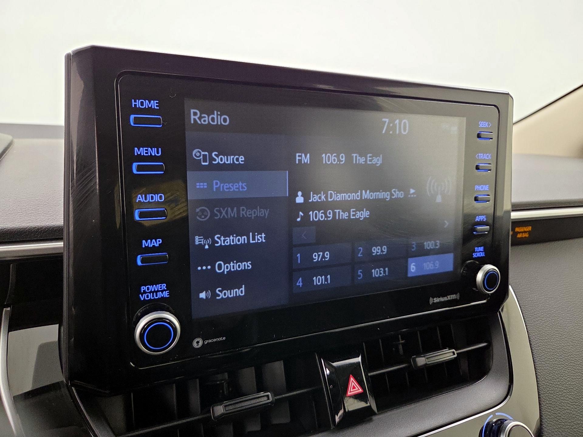 Thumbnail: 2022 Toyota Corolla - 16