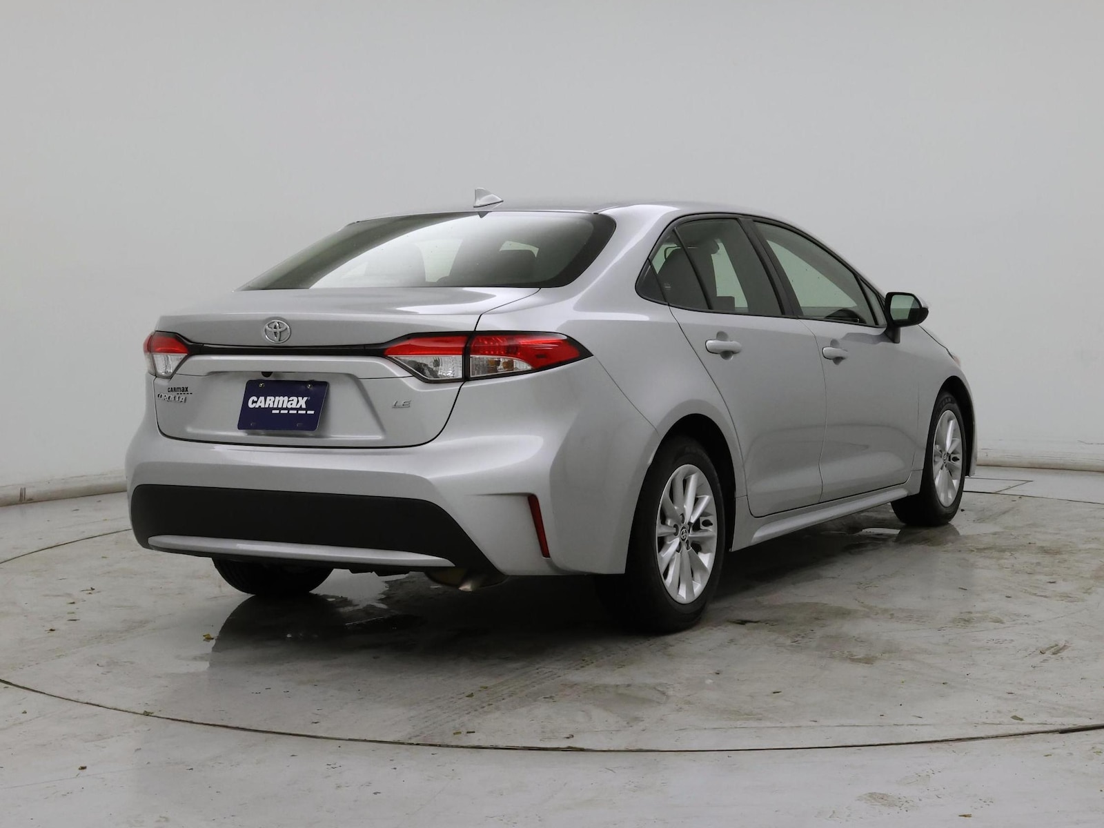 2022 Toyota Corolla LE - Photo 9