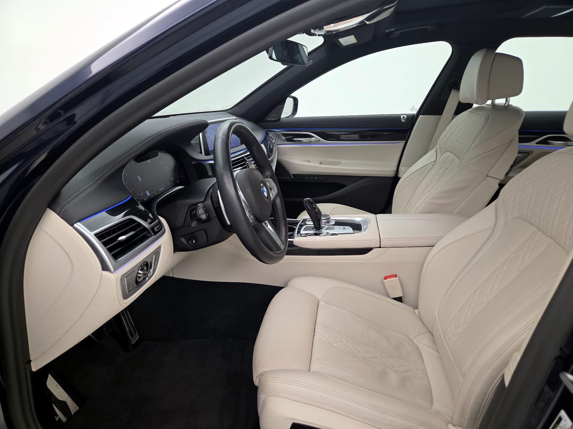 Thumbnail: 2021 BMW 7 Series - 11