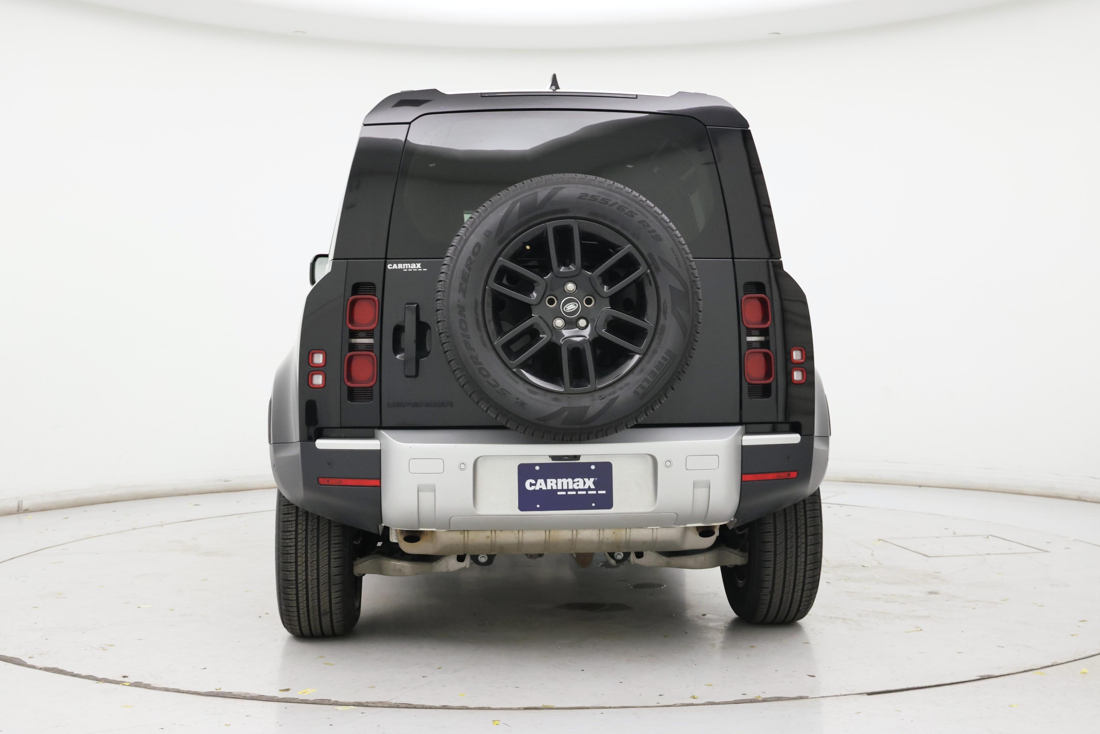 Thumbnail: 2025 Land Rover Defender - 6