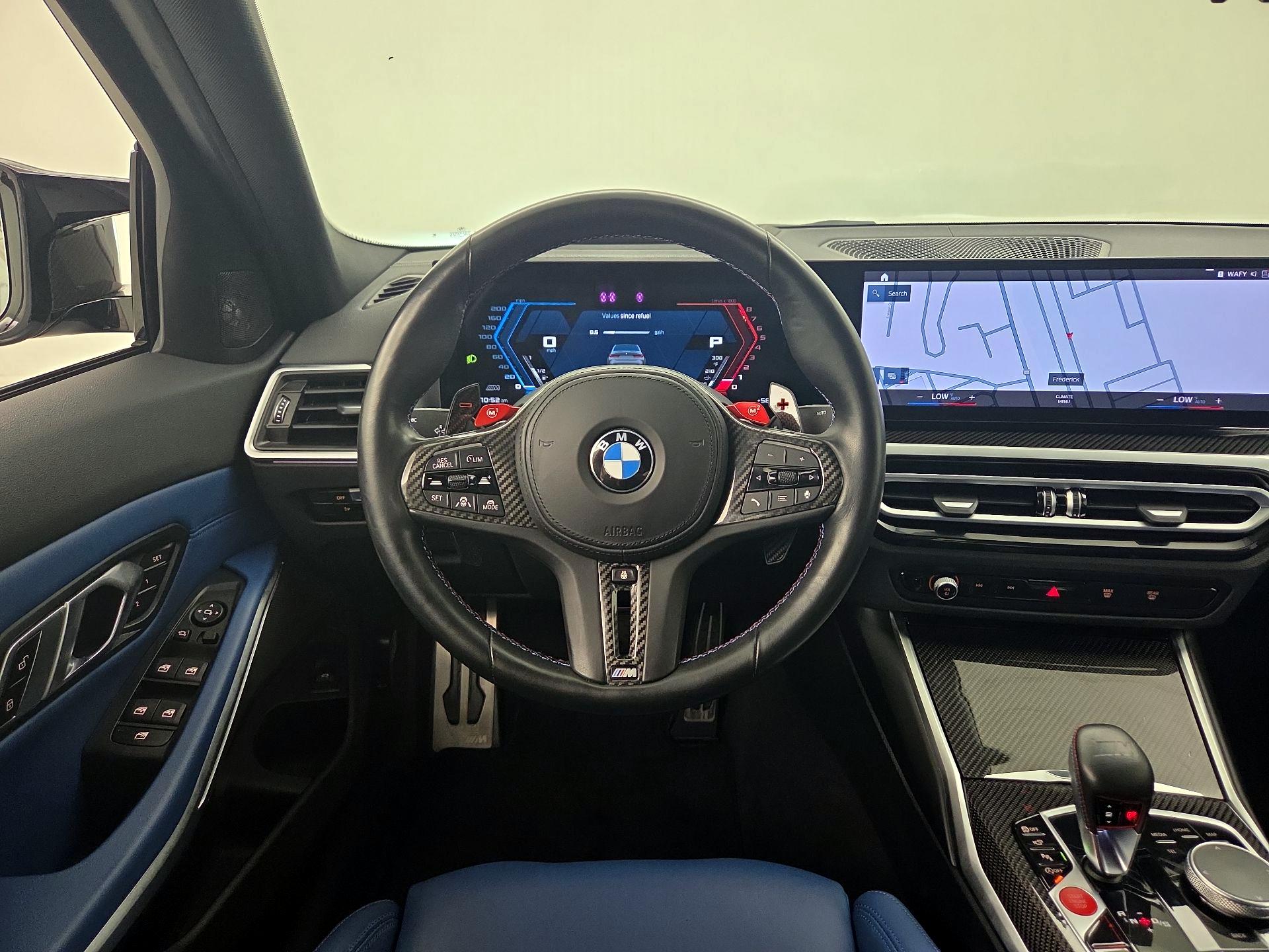 Thumbnail: 2023 BMW M3 - 10