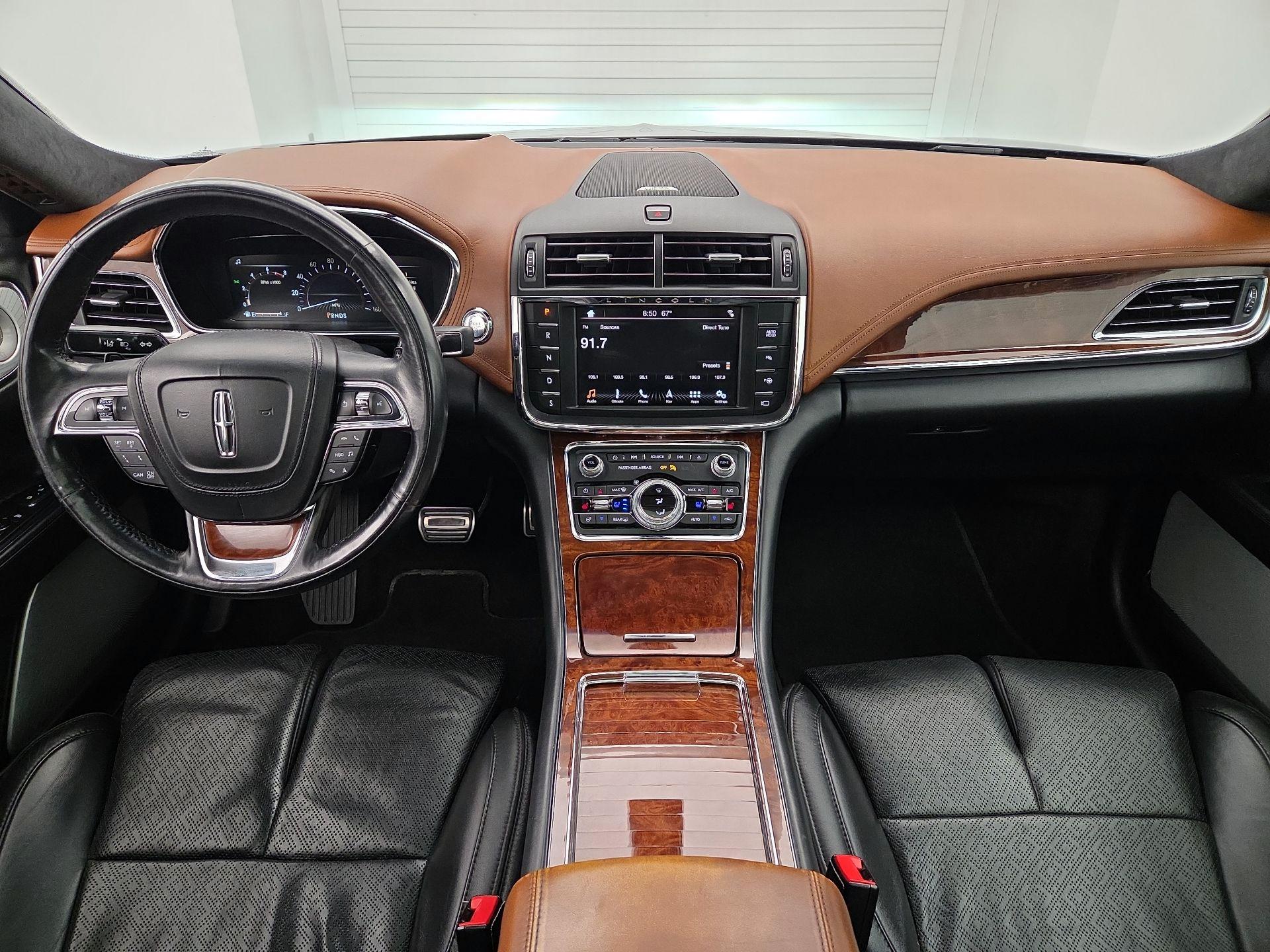 Thumbnail: 2019 Lincoln Continental - 9