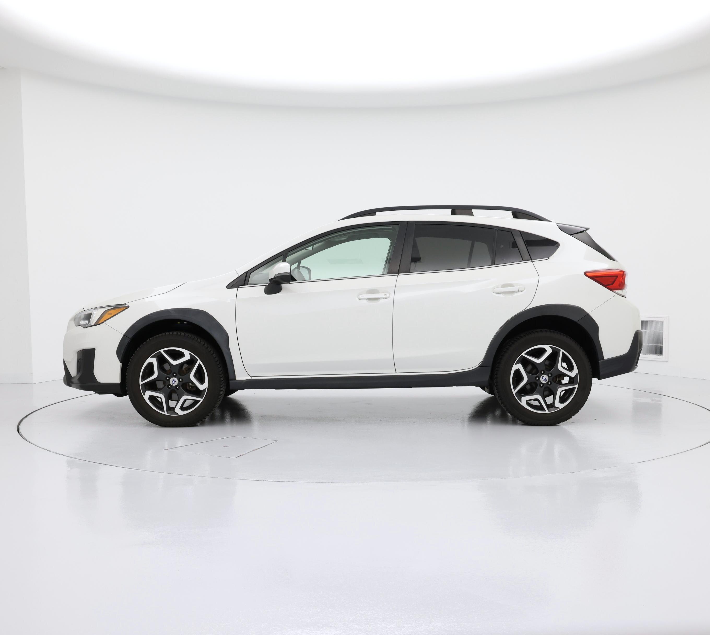 Thumbnail: 2018 Subaru Crosstrek - 3