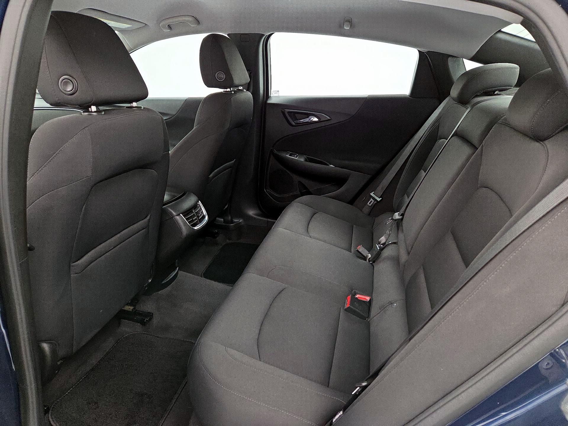 Thumbnail: 2022 Chevrolet Malibu - 19