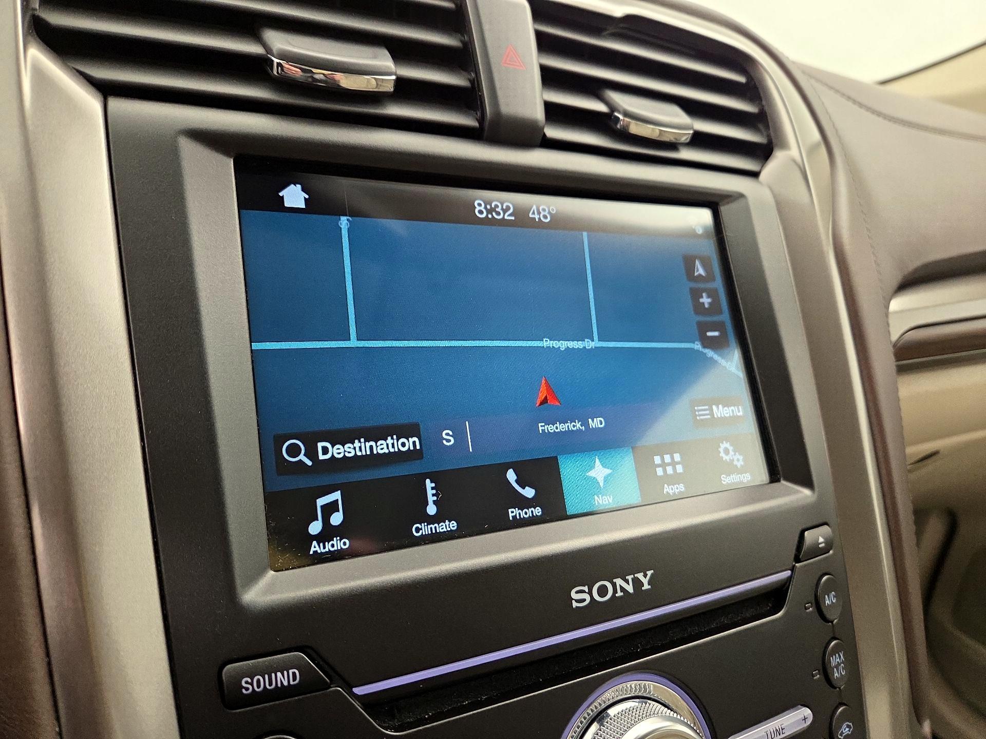 Thumbnail: 2017 Ford Fusion - 14