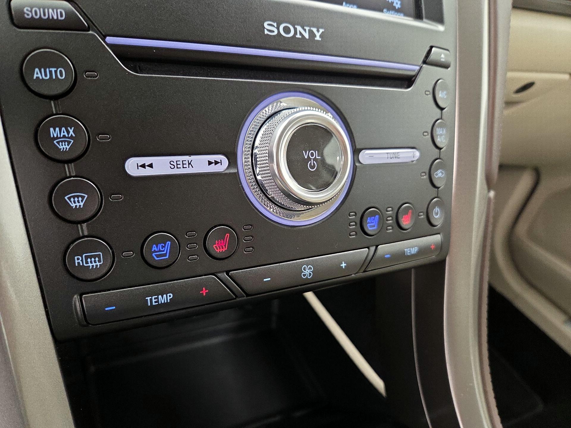 Thumbnail: 2017 Ford Fusion - 17