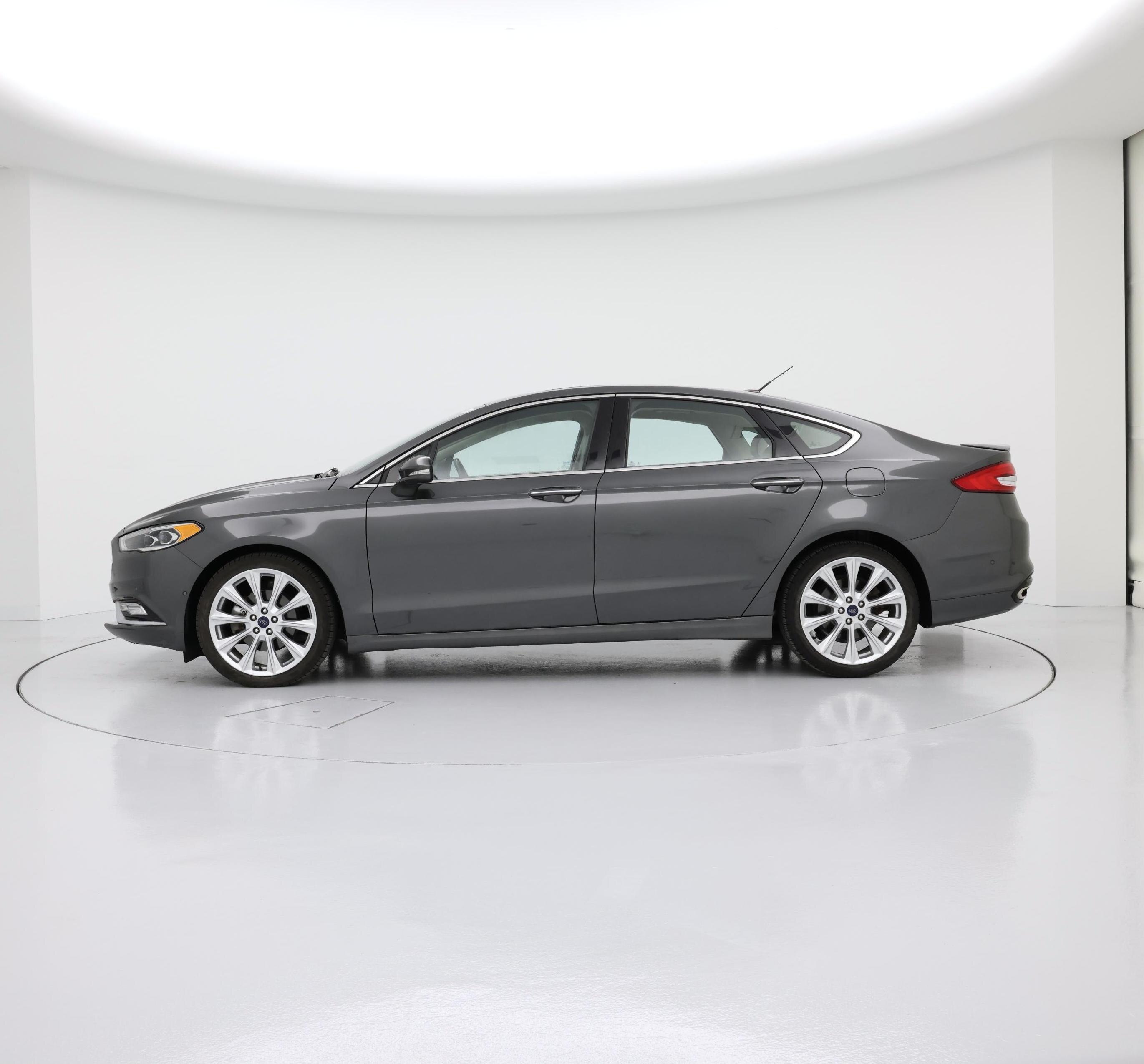 Thumbnail: 2017 Ford Fusion - 3