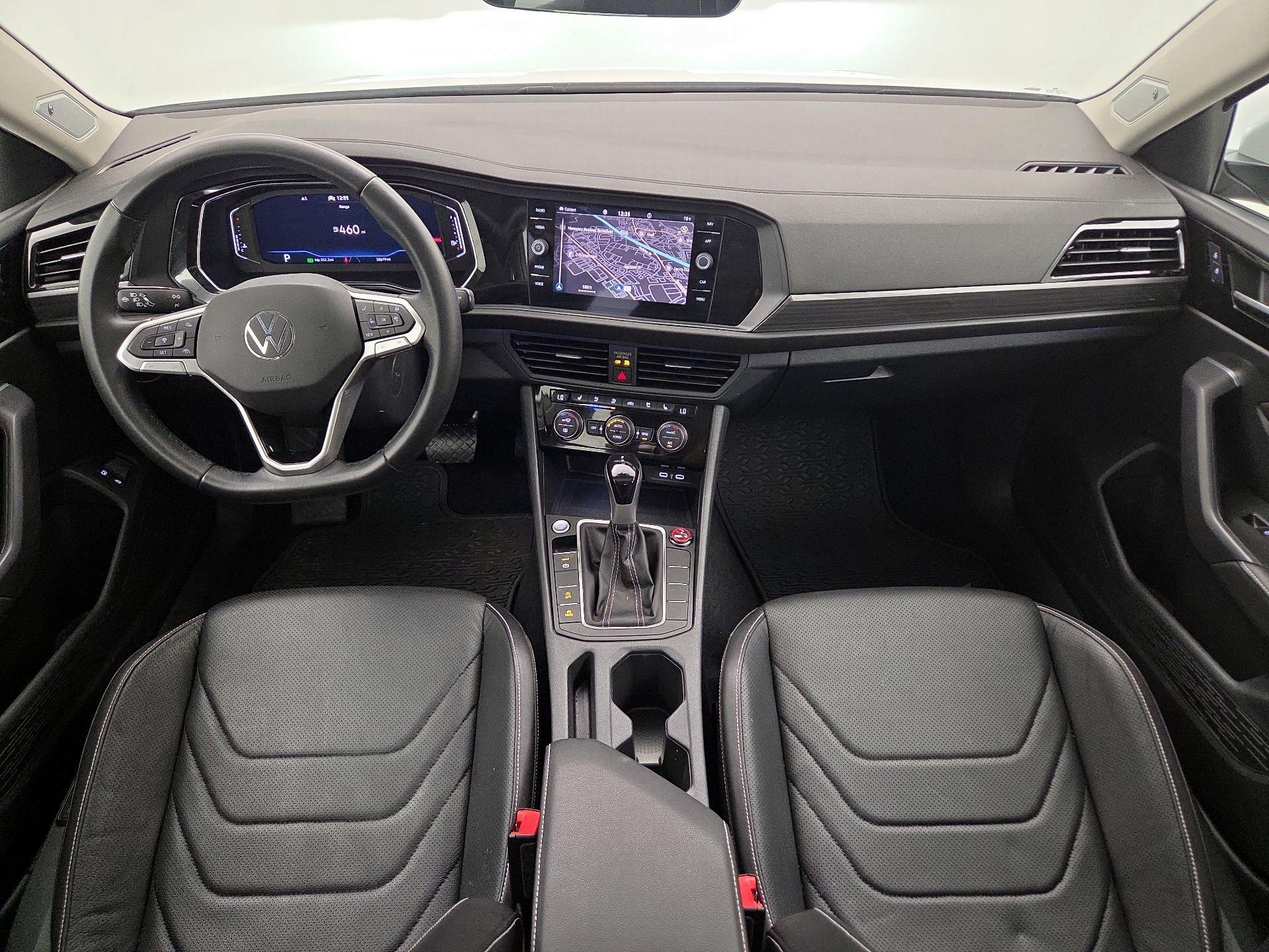 Thumbnail: 2023 Volkswagen Jetta - 8