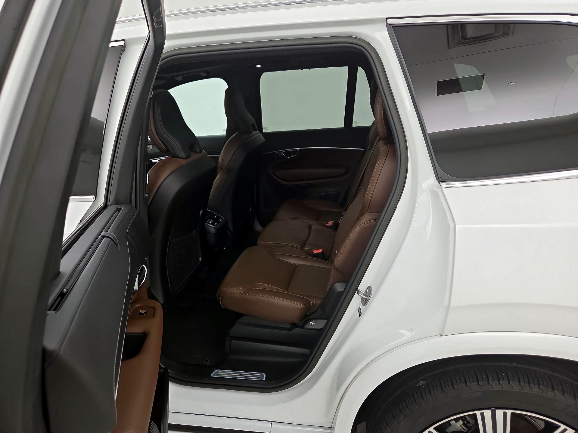 Thumbnail: 2023 Volvo XC90 - 19