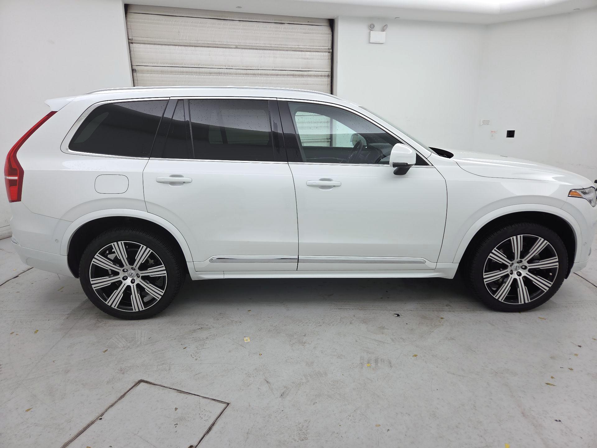 Thumbnail: 2023 Volvo XC90 - 4