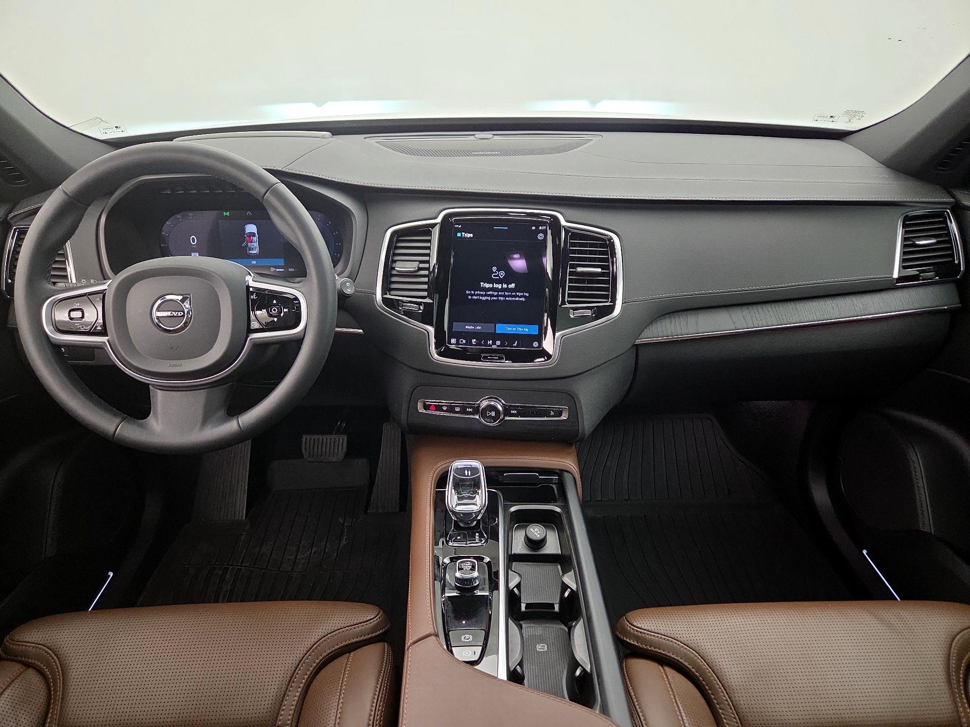 Thumbnail: 2023 Volvo XC90 - 8